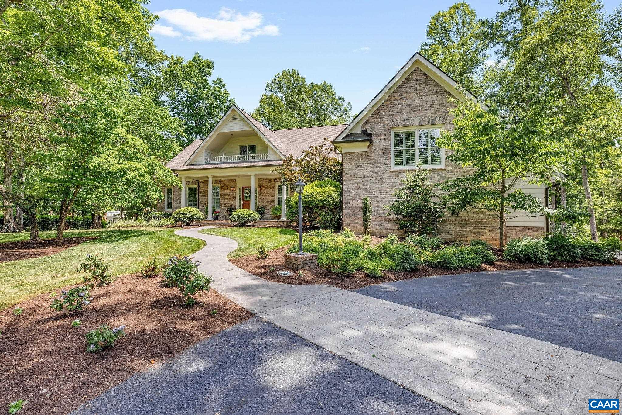 3059 Hyde Park Pl — photo