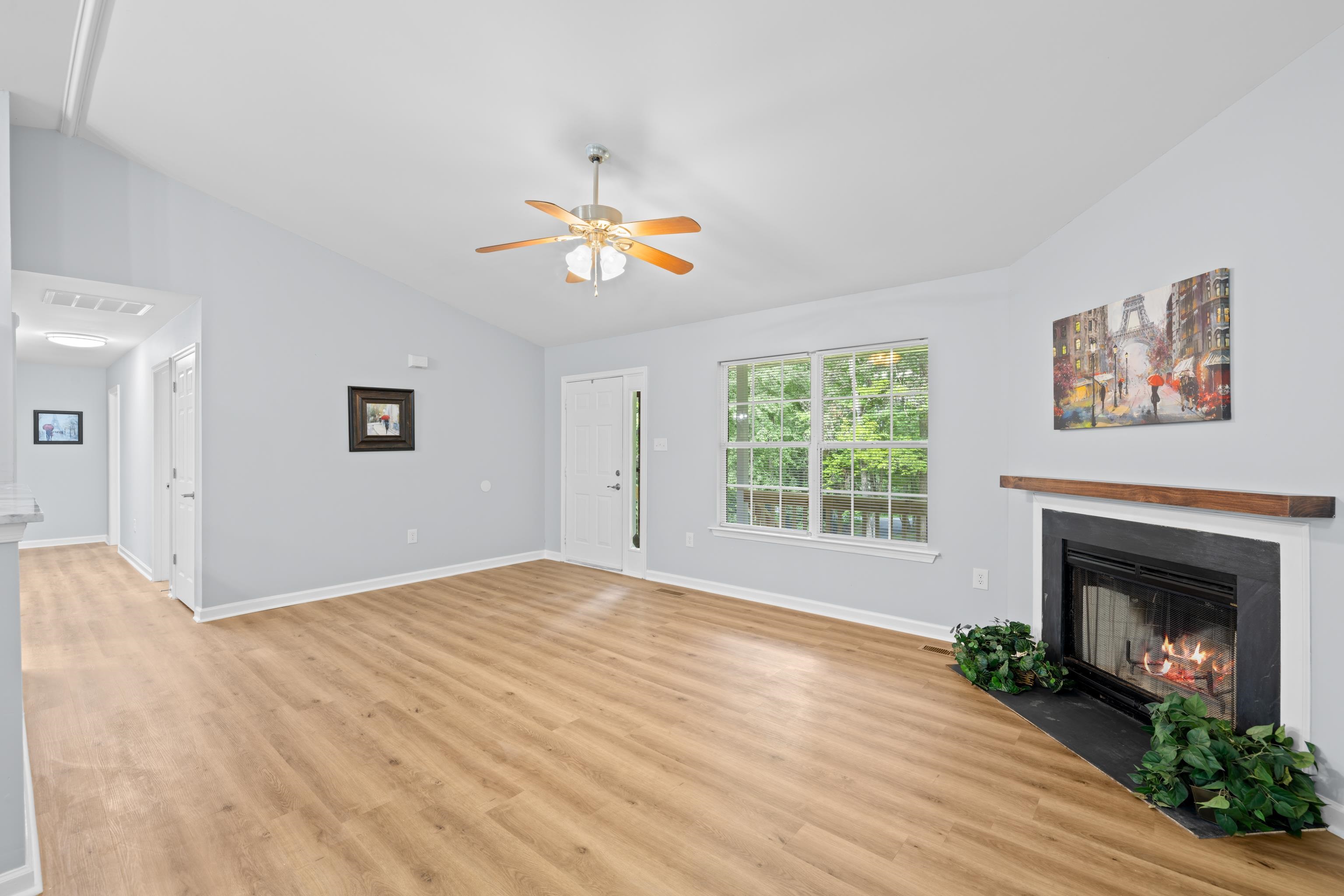 398 Geranium Road, Ruckersville VA 22968 — photo 2