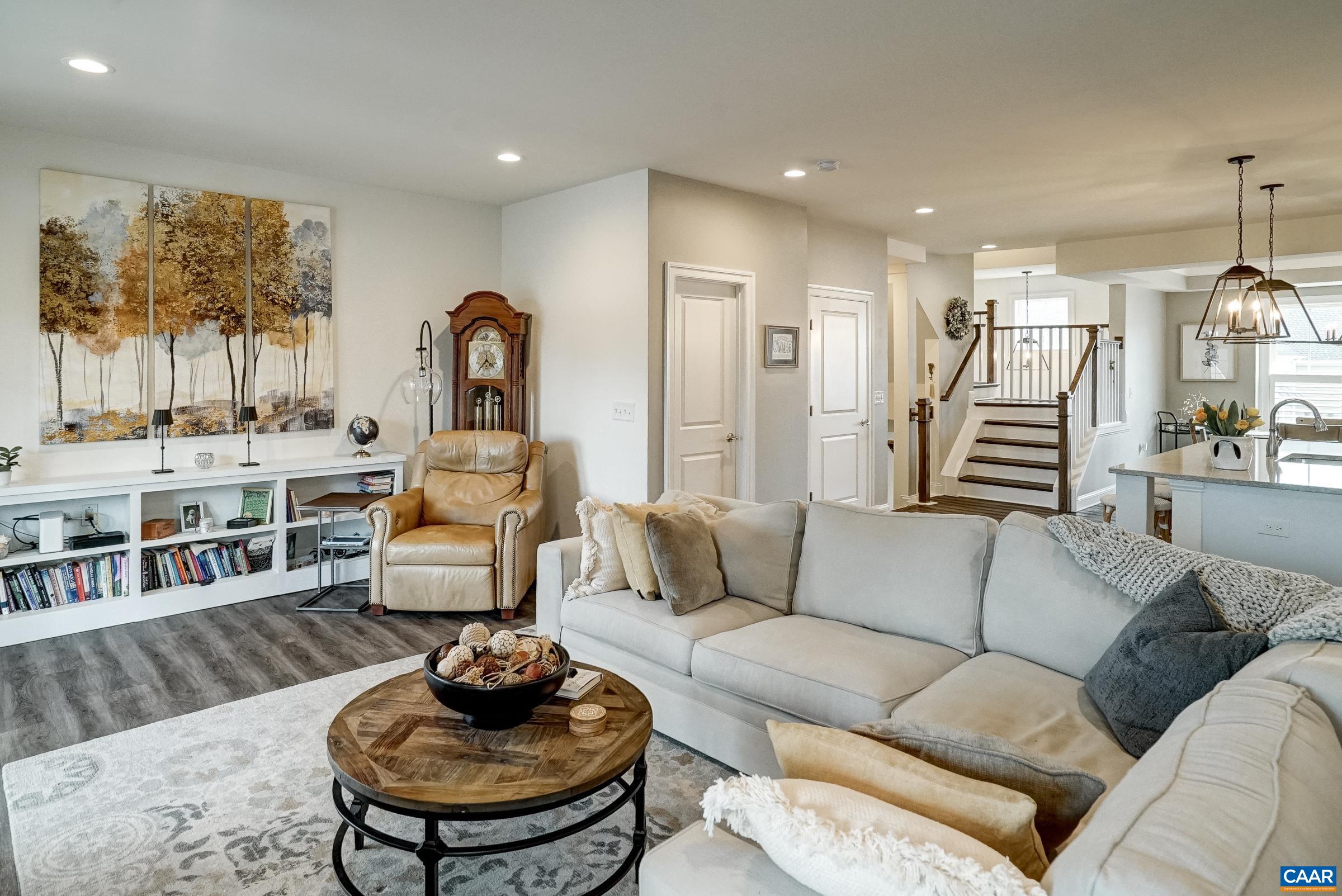 5457 Golf Dr — photo