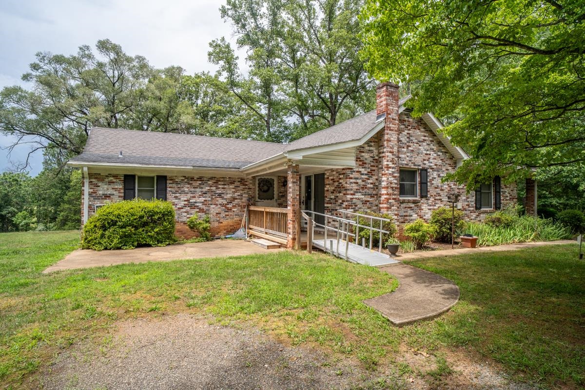 925 Durrett Ridge Rd — photo