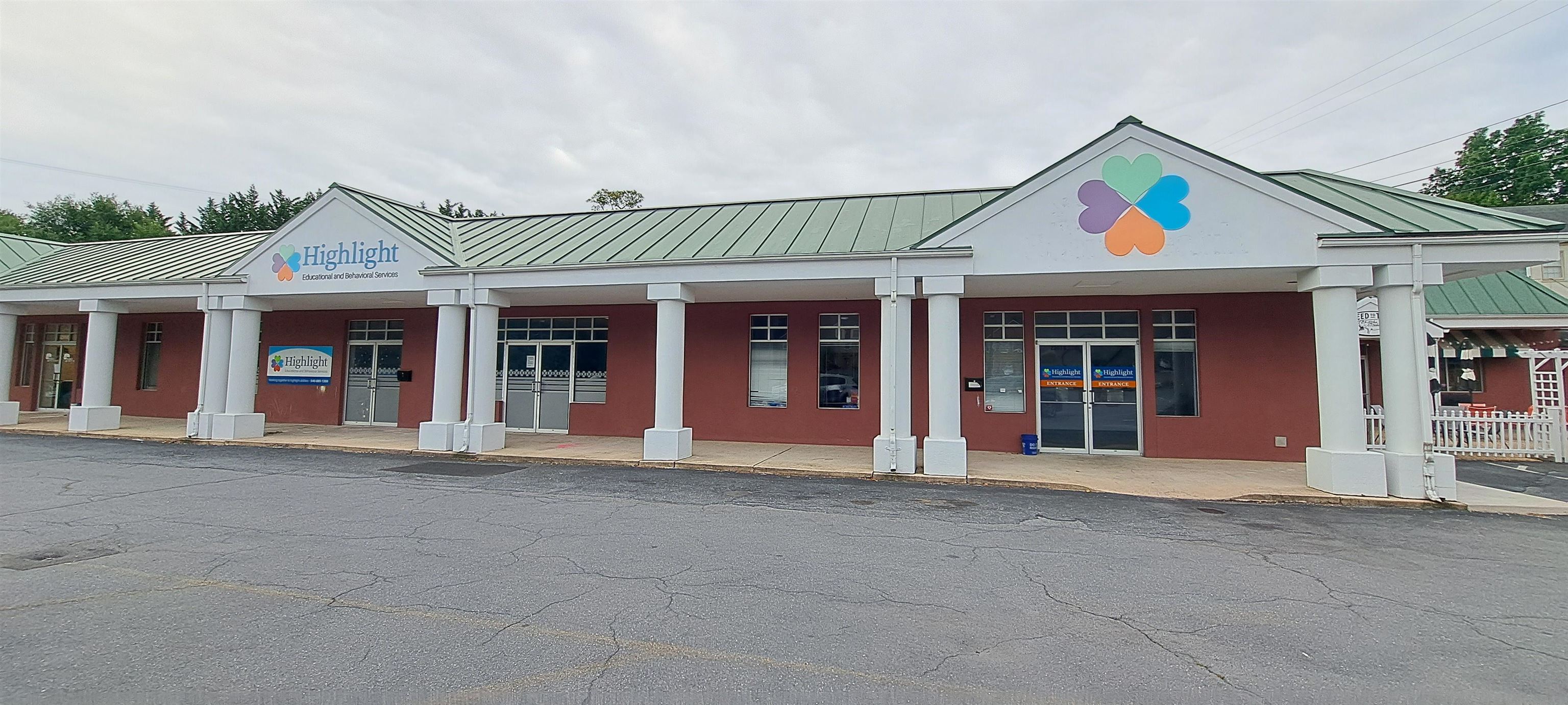 2303 N Augusta St C — photo