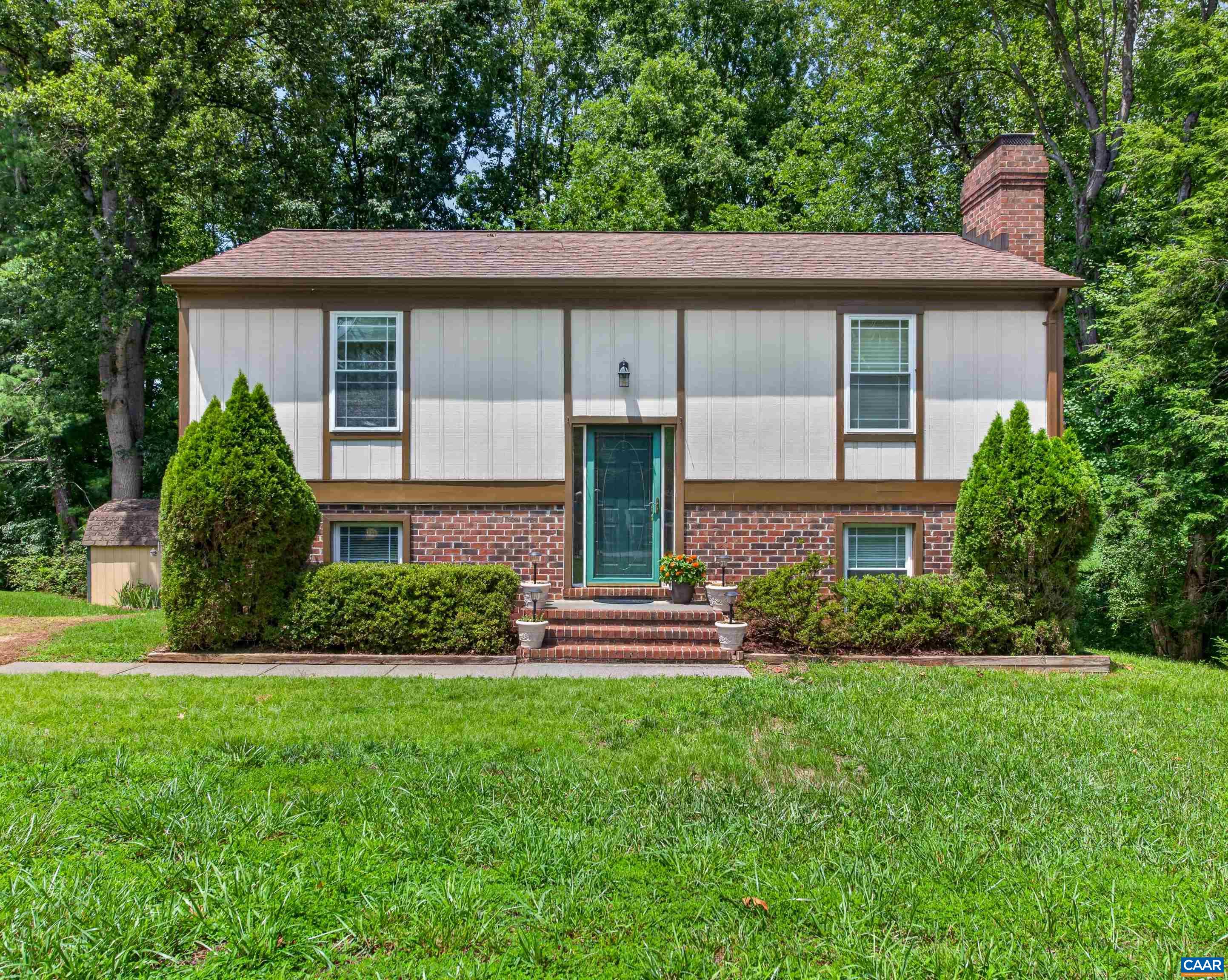1730 Easy Ln — photo