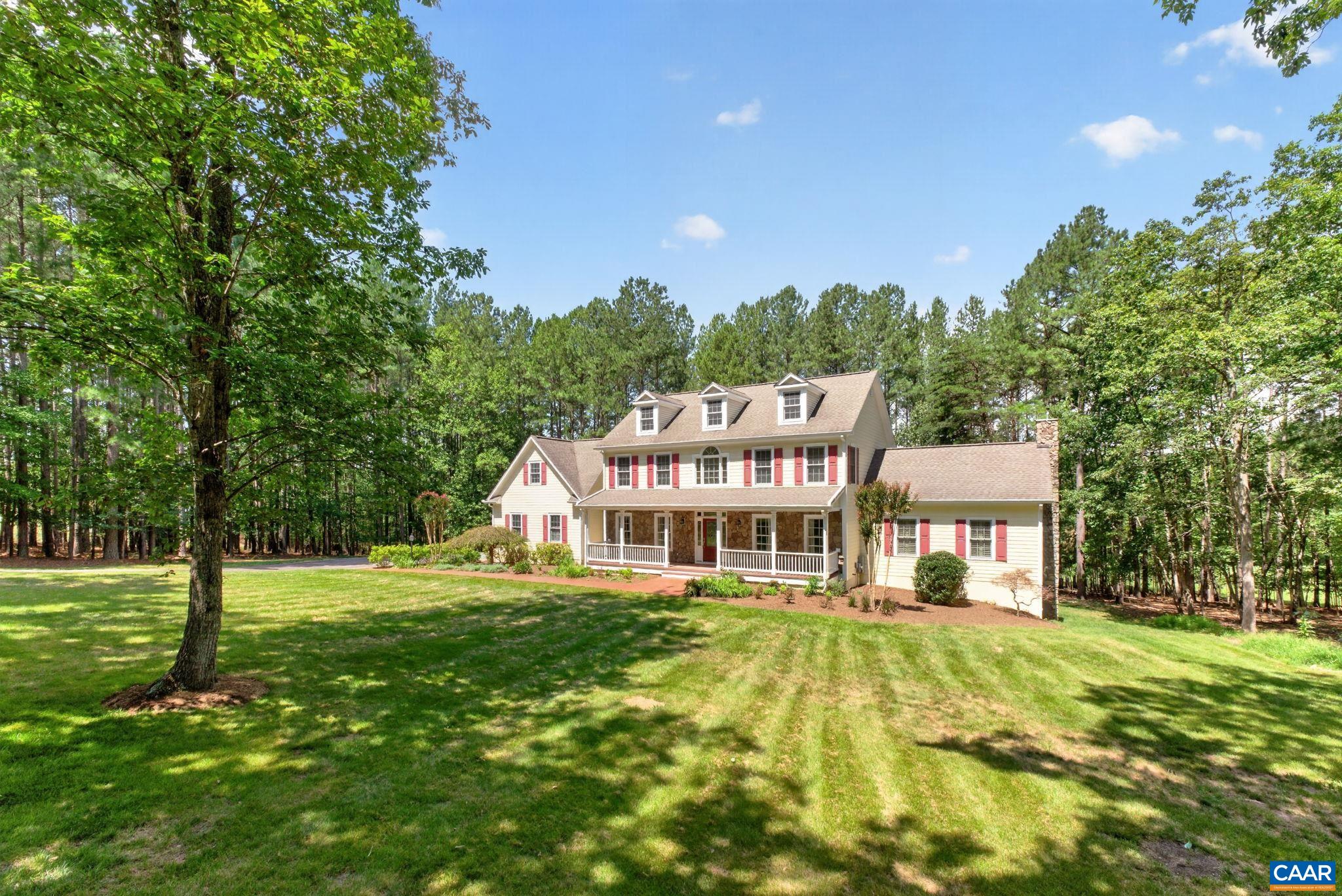 6325 Indian Ridge Dr — photo