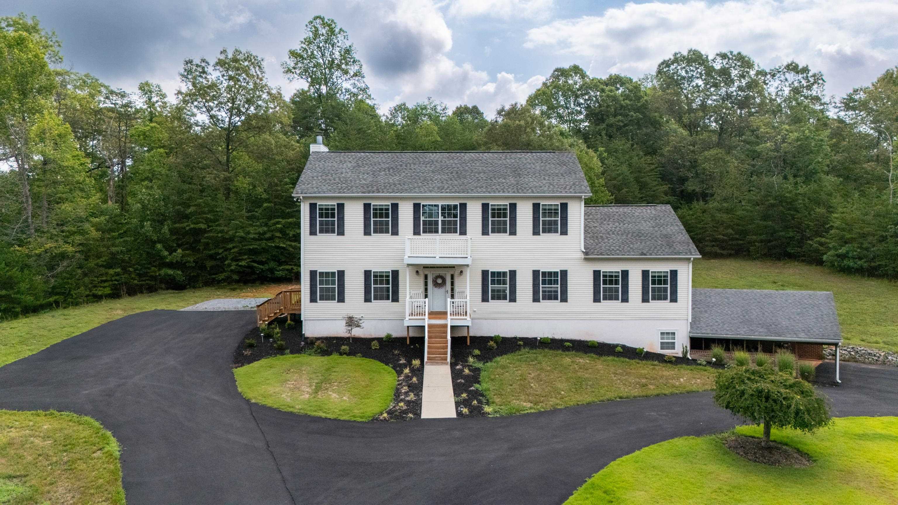 17 Pine Ridge Road, Faber, VA 22938 — photo 2