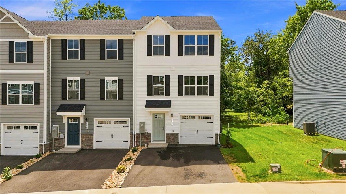 2898 Orchard Ridge Lane, Rockingham VA 22801 — photo 2