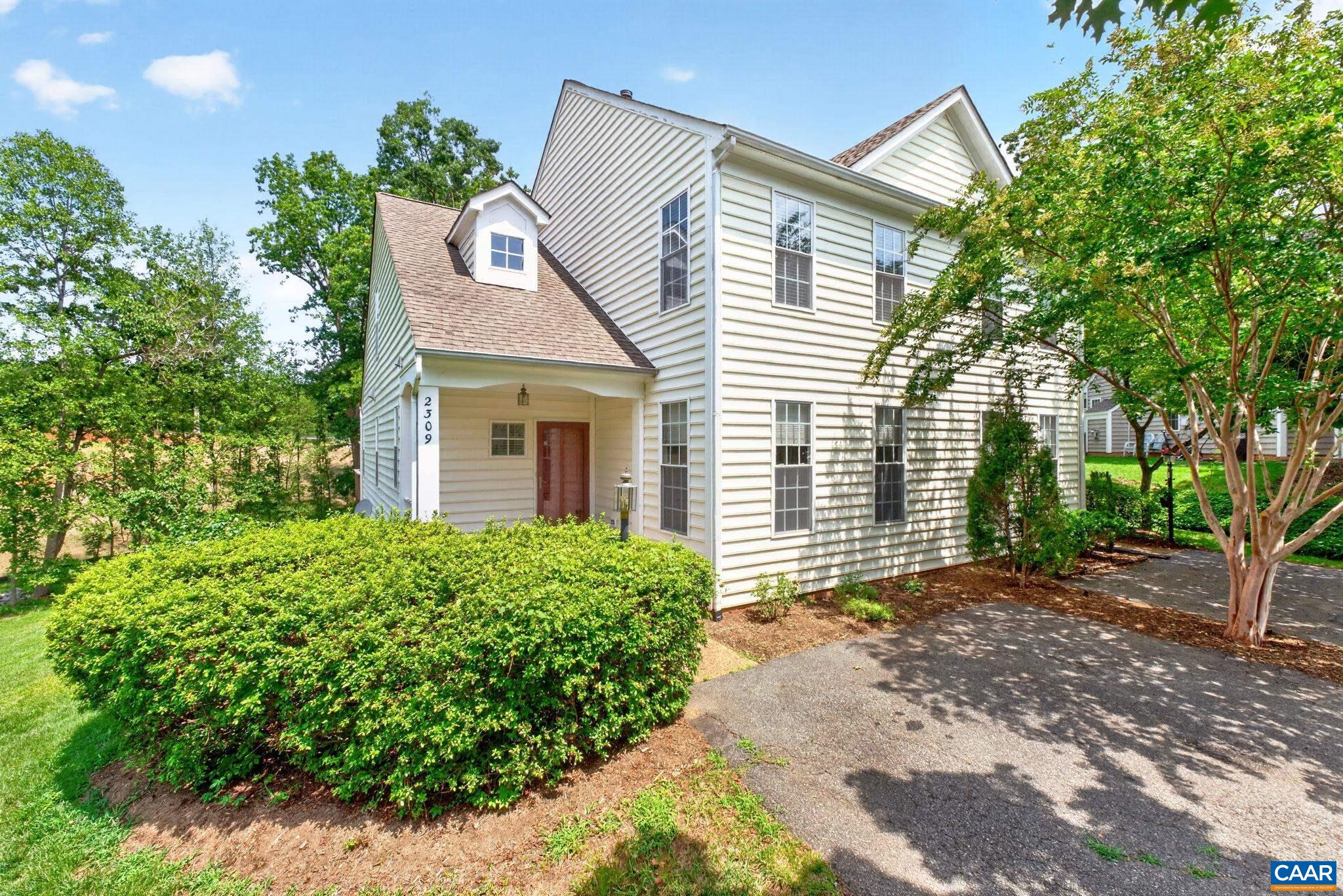 2309 Ravenswood Ct — photo