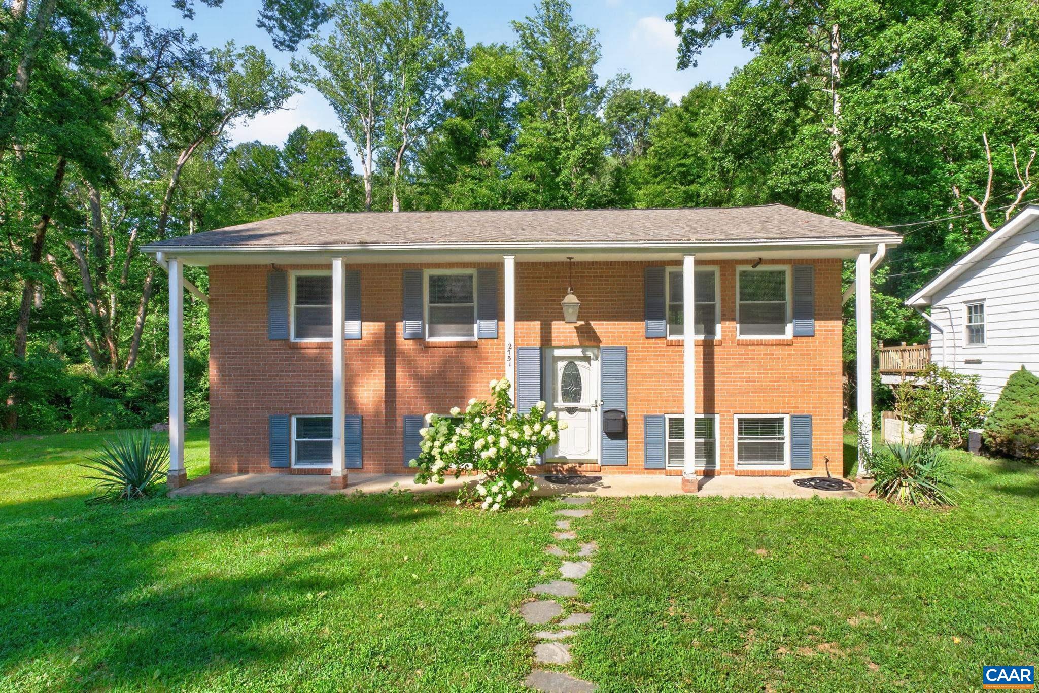 2751 McElroy Dr — photo