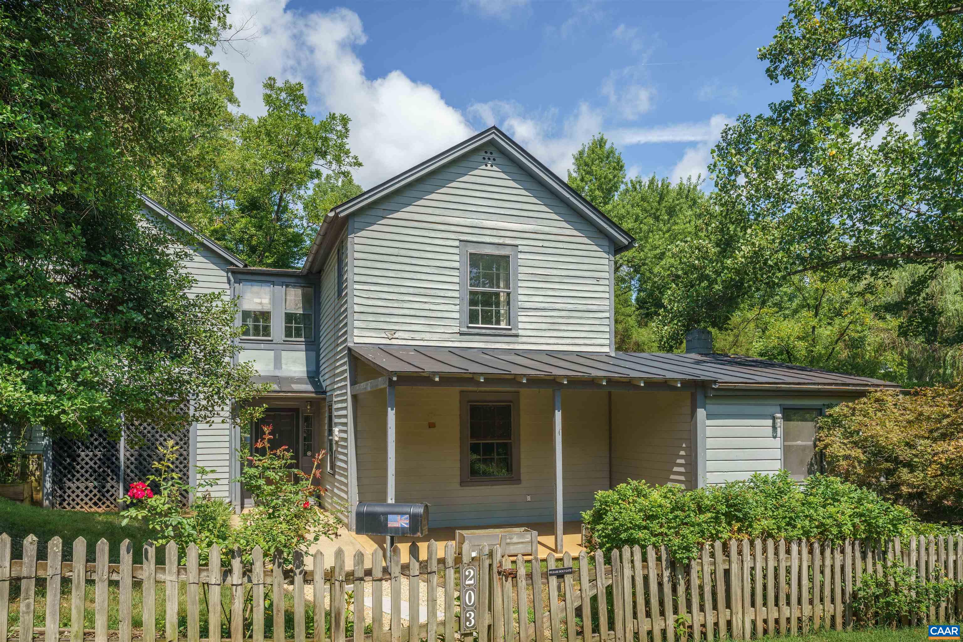 203 Riverside Avenue, Charlottesville, VA 22902