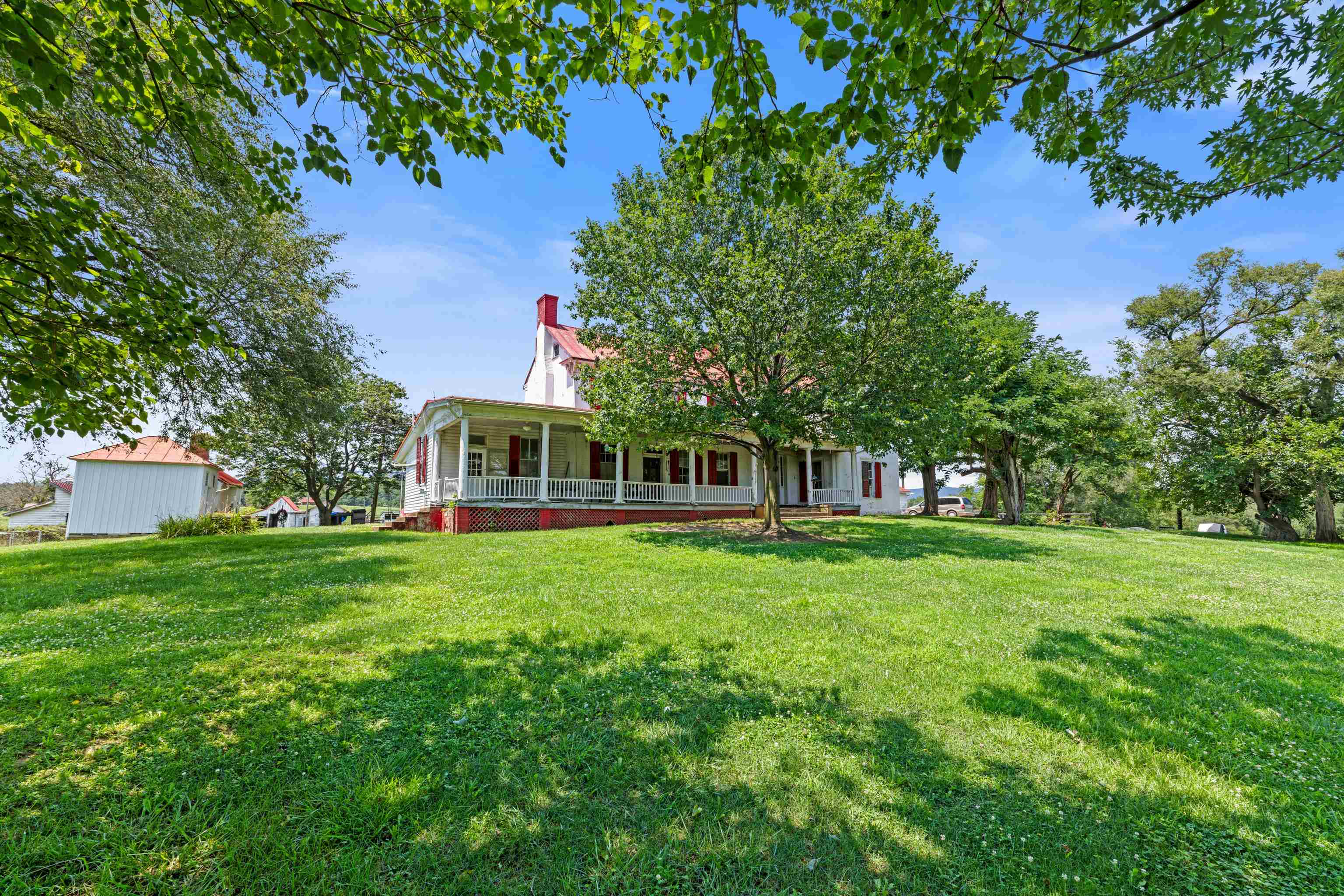 4381 US Hwy 340 — photo