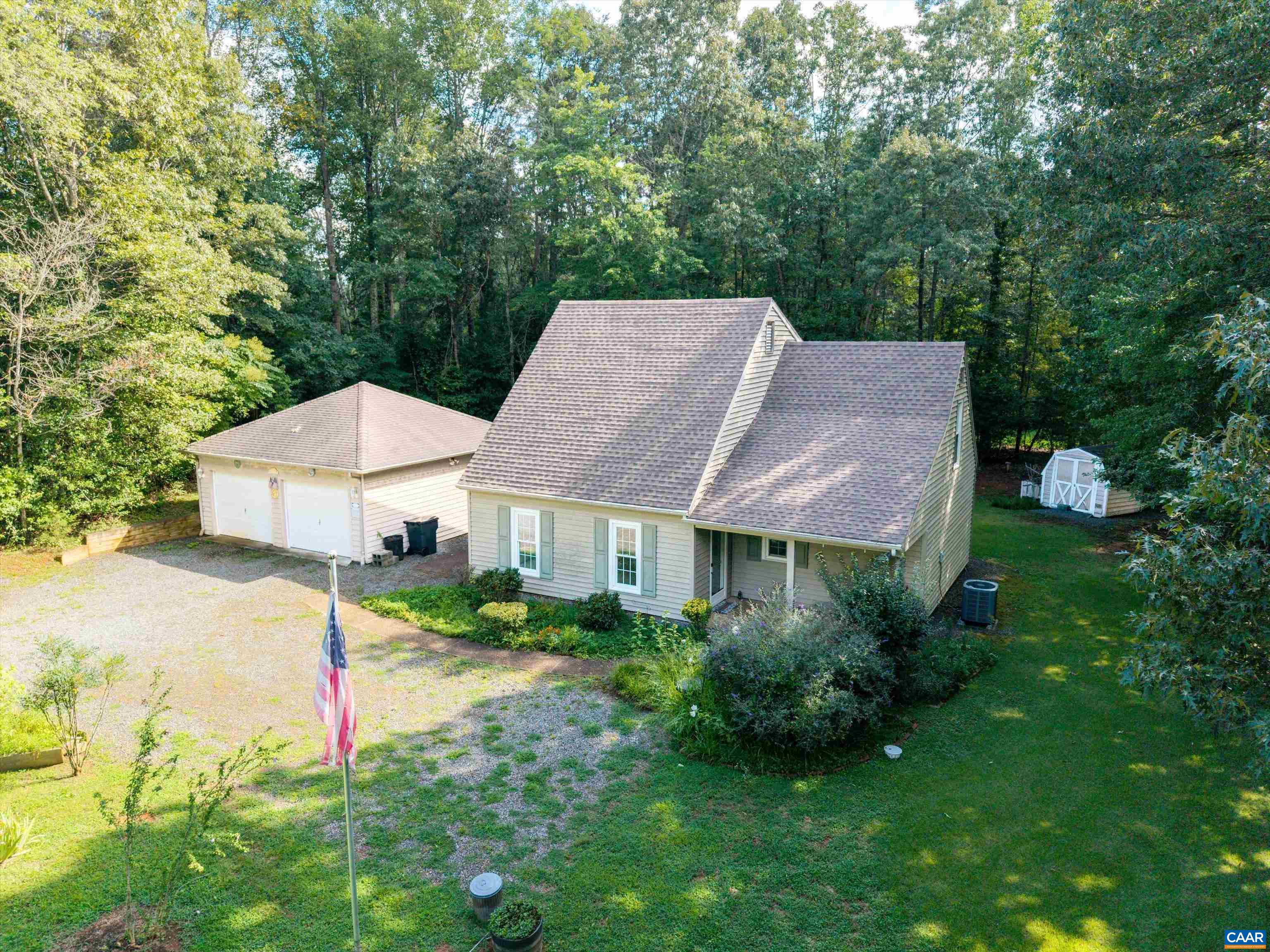 32 Greene Ct — photo