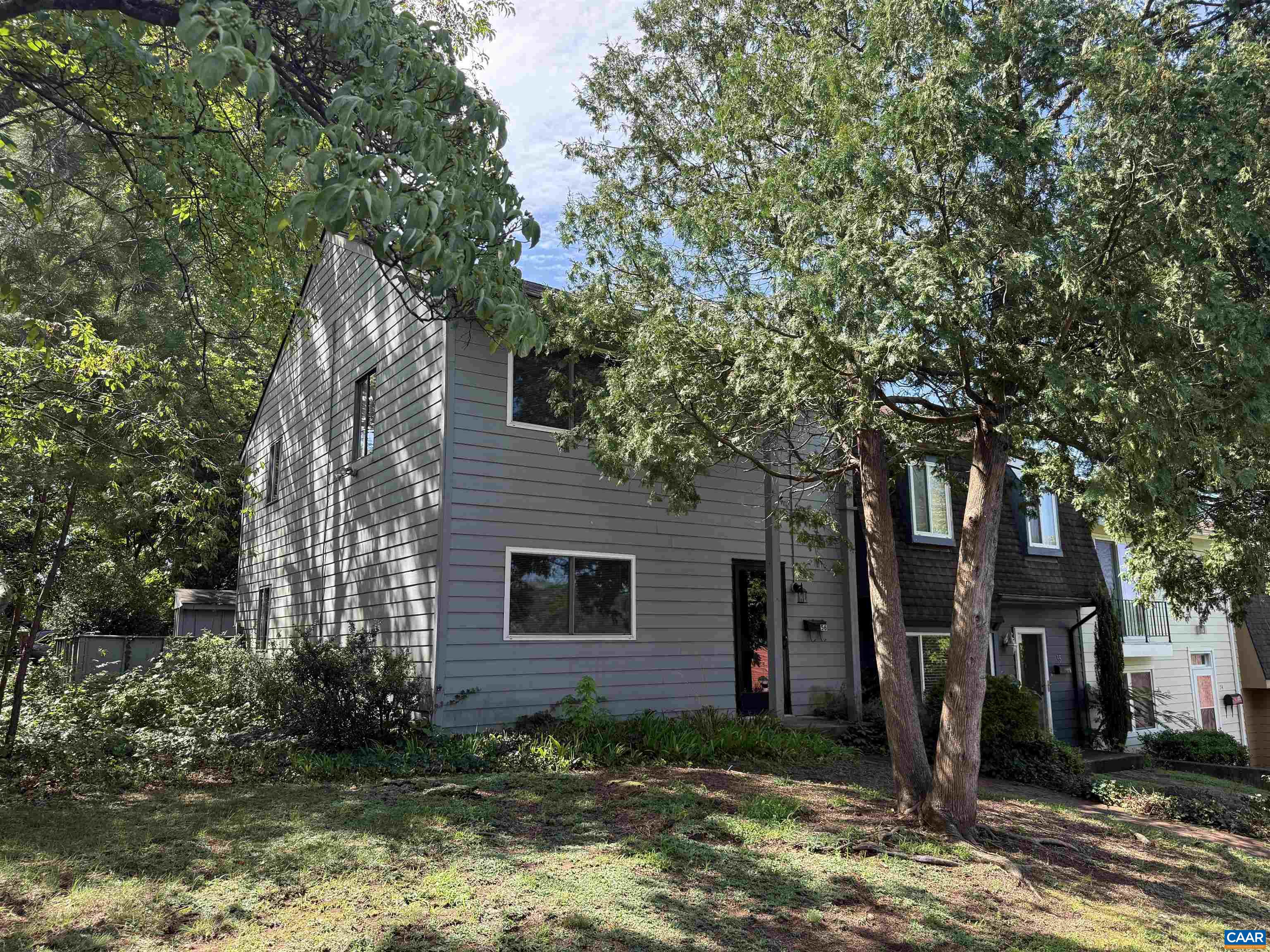 56 Woodlake Dr — photo
