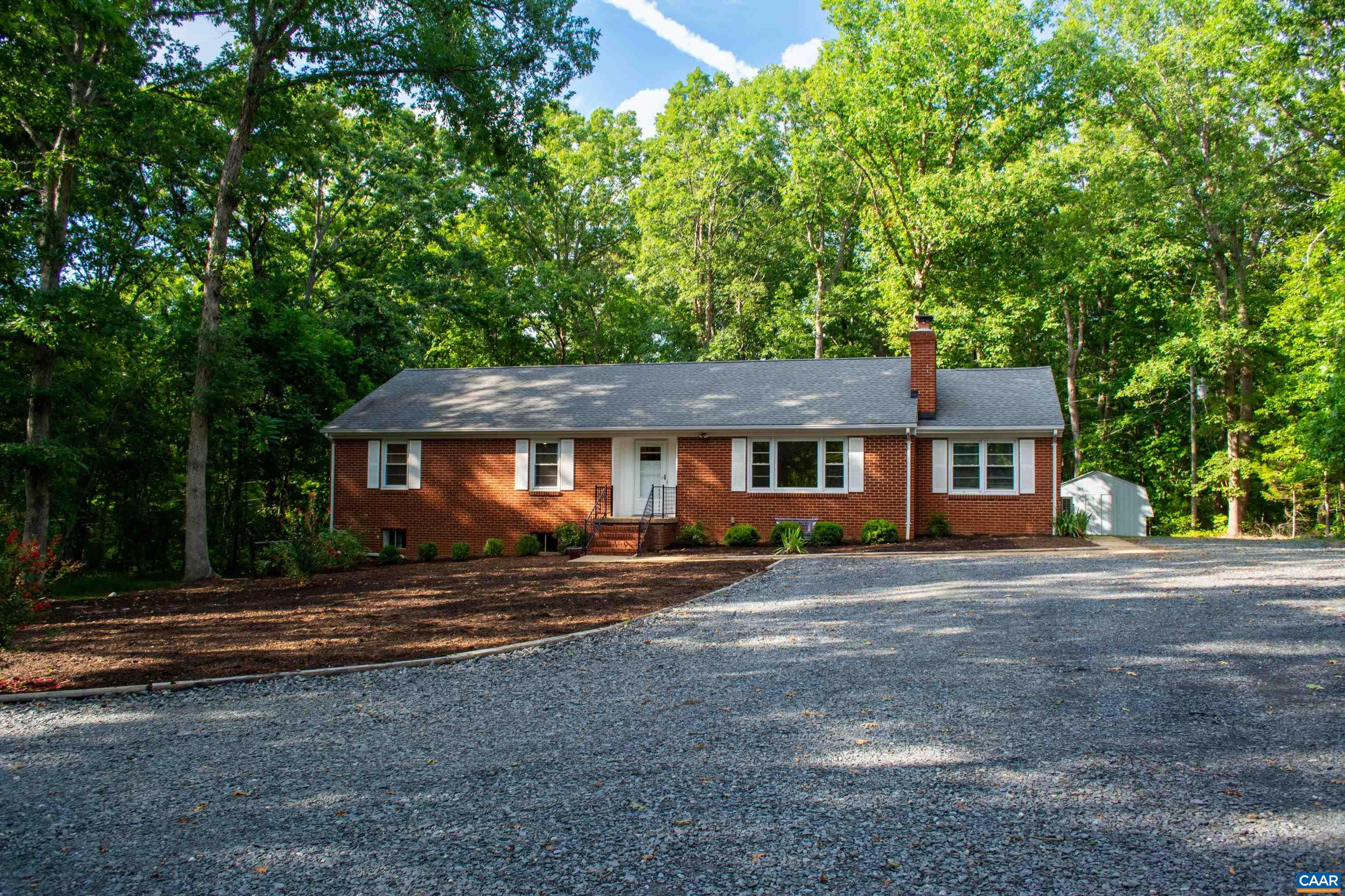521 Courthouse Rd — photo