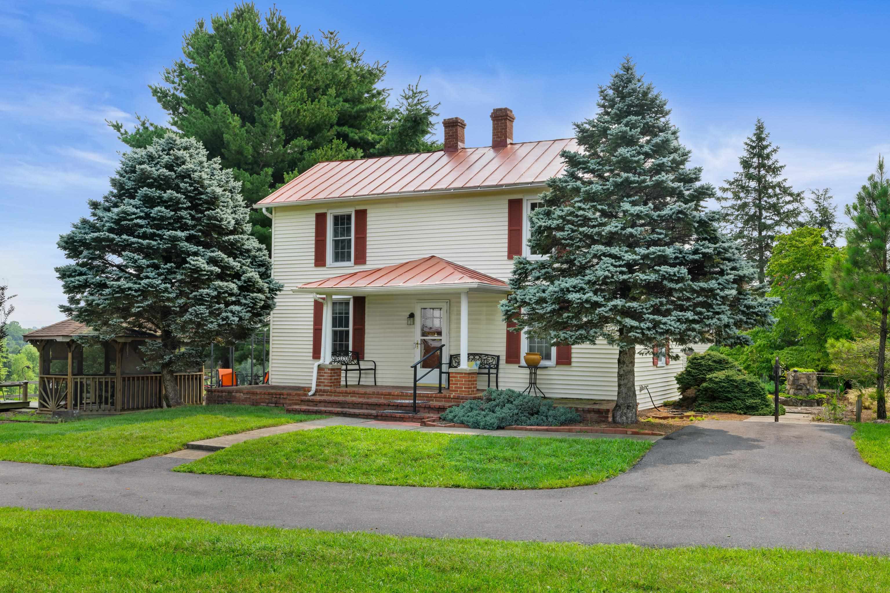 223 Cold Spring Road, Stuarts Draft, VA 24477 — photo 2