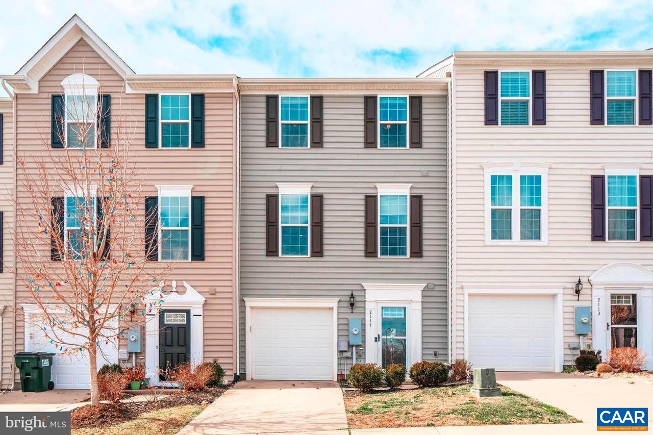 2111 Elm Tree Knoll — photo
