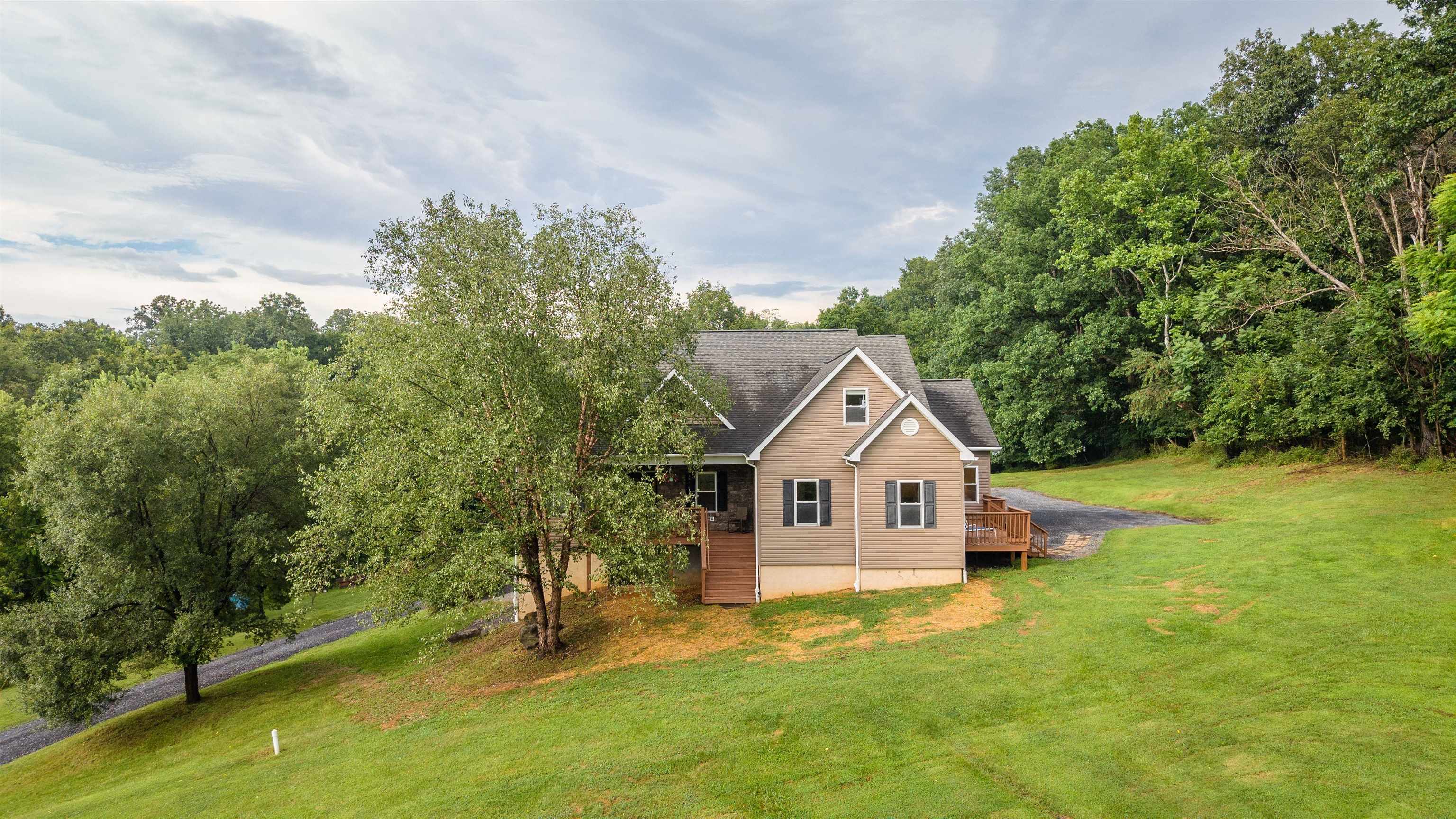 148 Turkey Knob Rd — photo