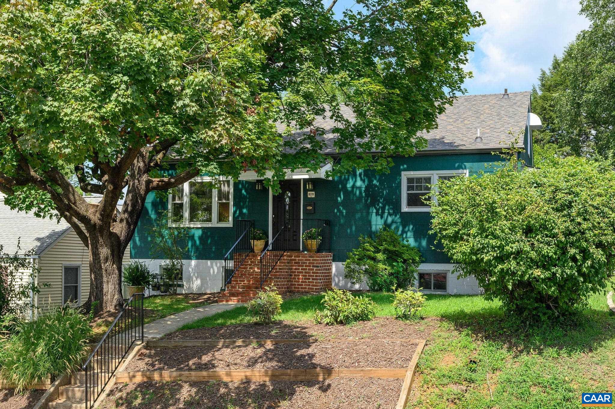 1003 Elliott Ave — photo