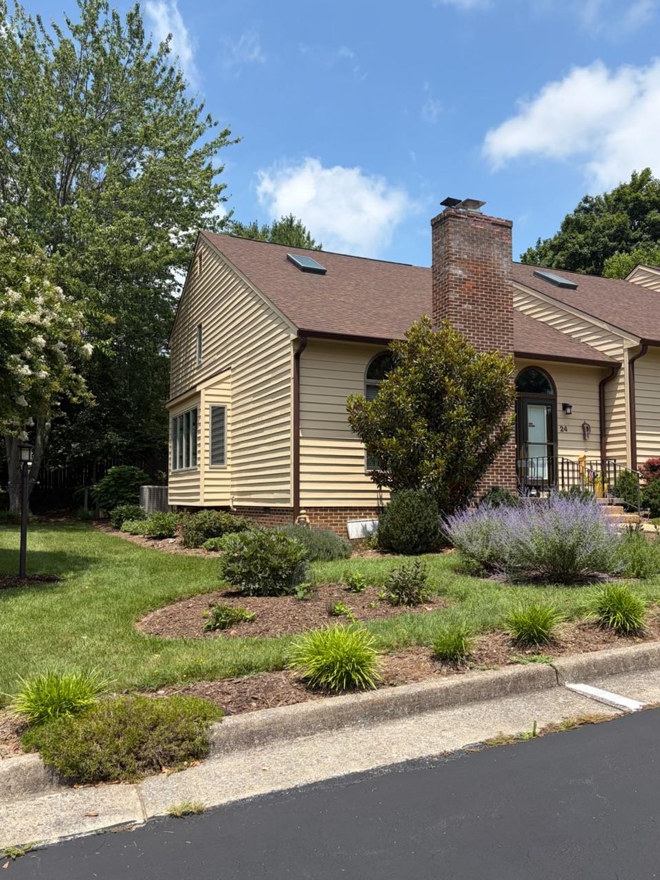 24 Shannon Pl — photo