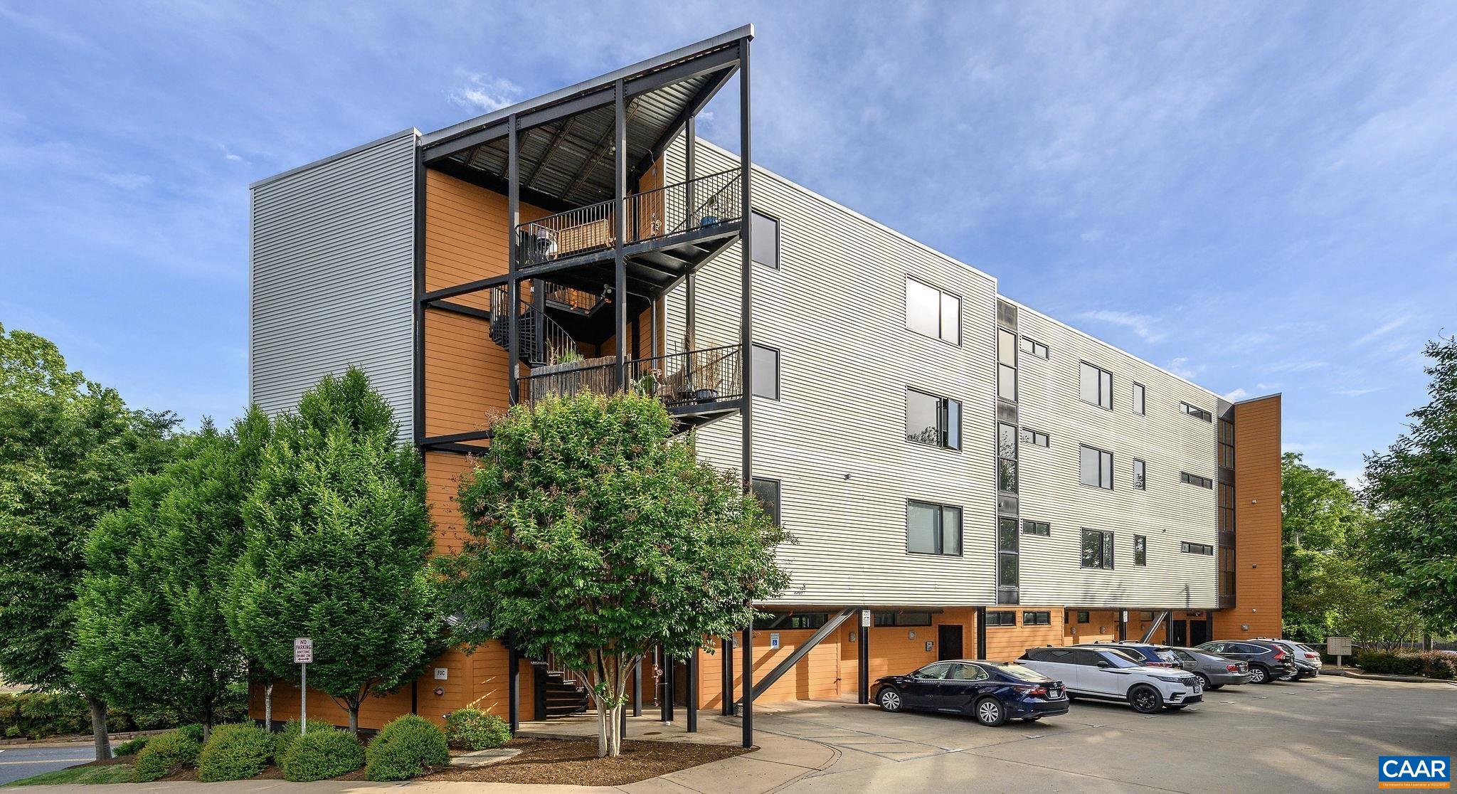 211 Cream St 201 — photo