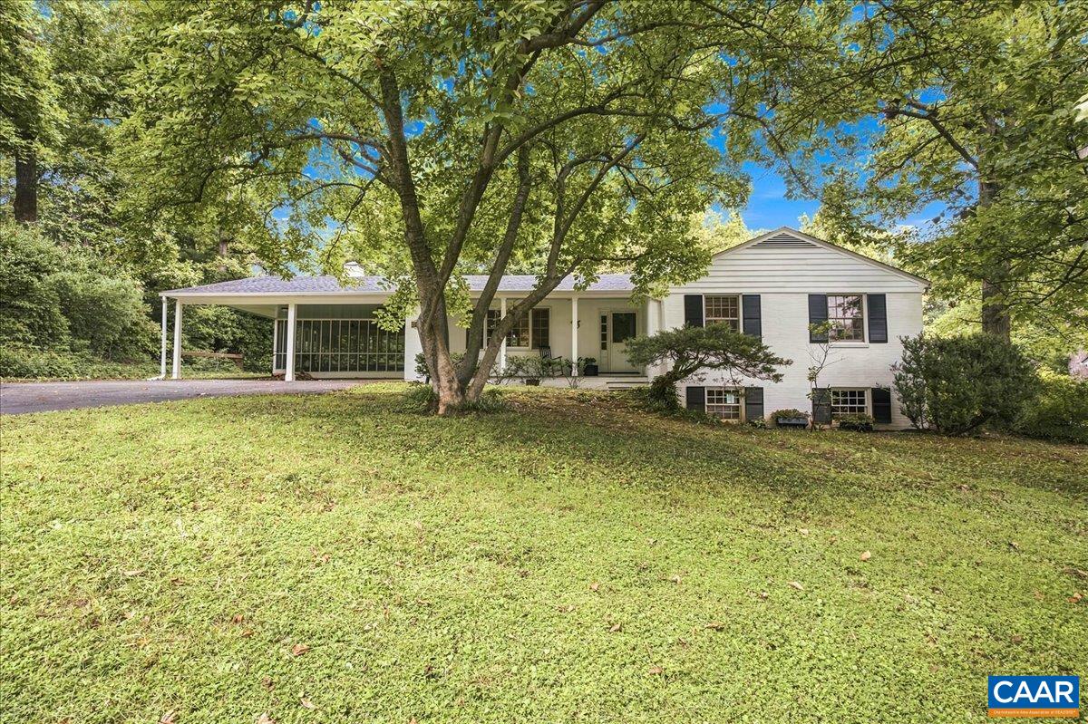 1610 Inglewood Dr — photo