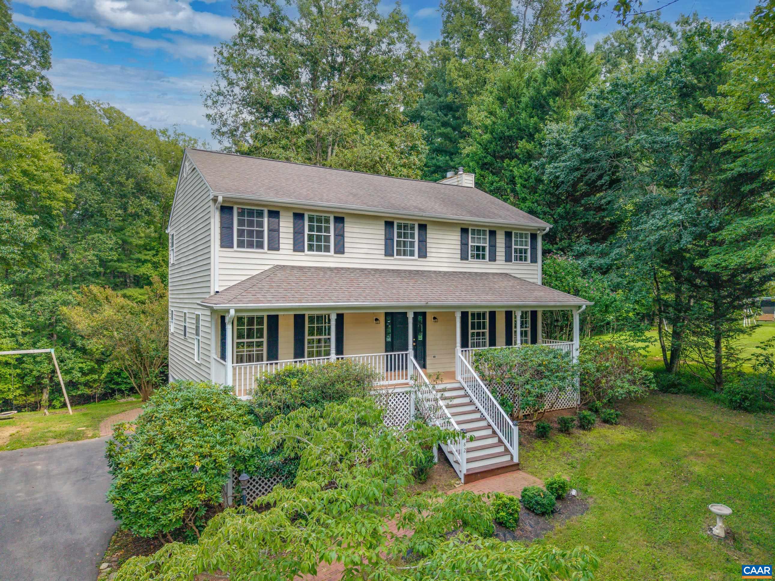 182 Willow Way Rd — photo