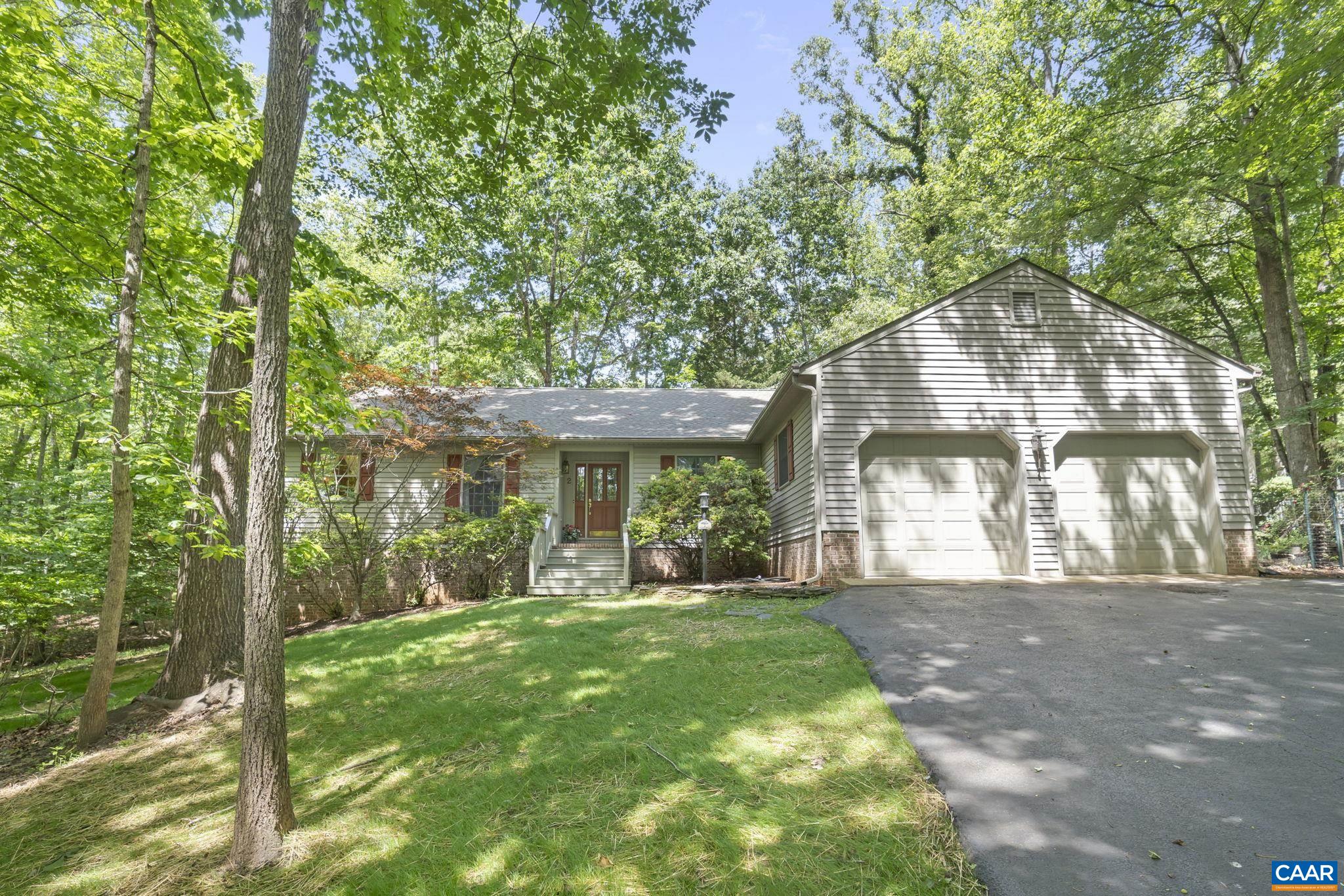 2 Whippoorwill Ln — photo