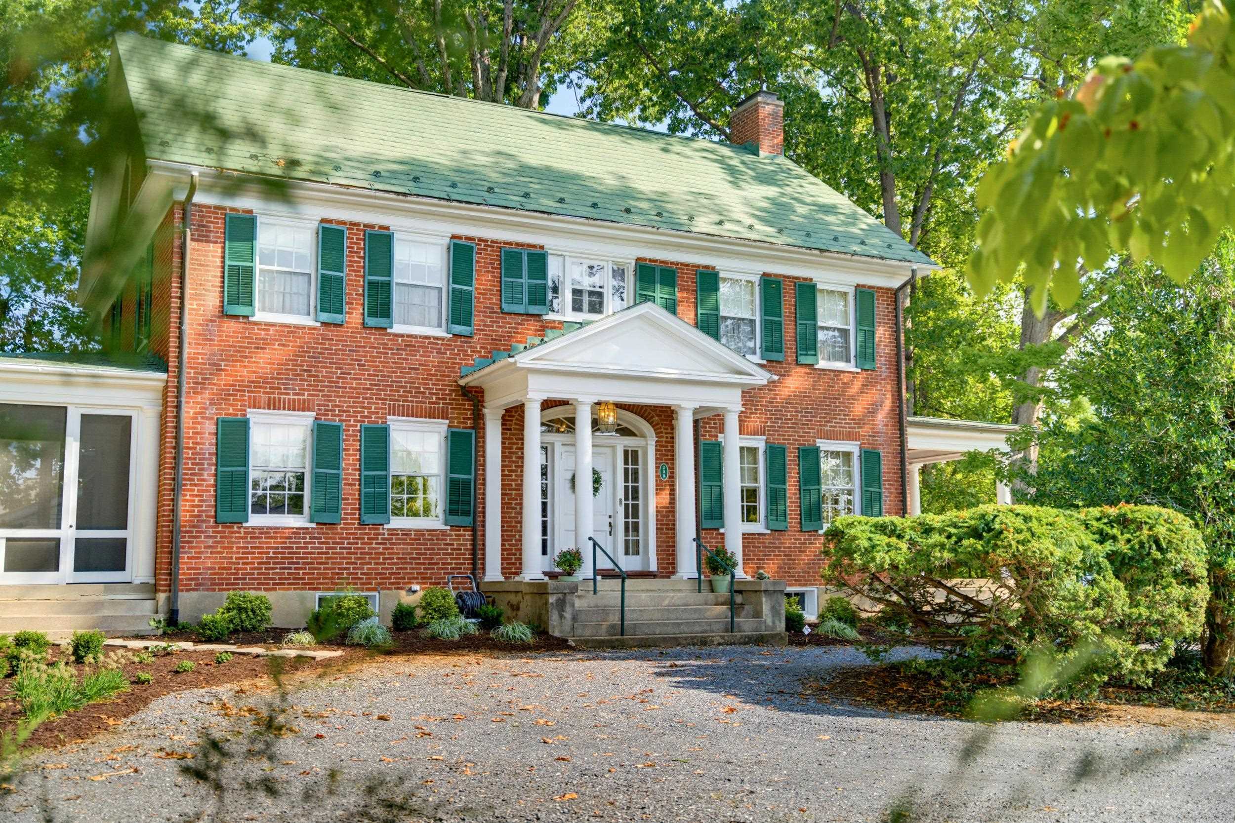 200 Forest Ridge Road, Staunton, VA 24401 — photo 2