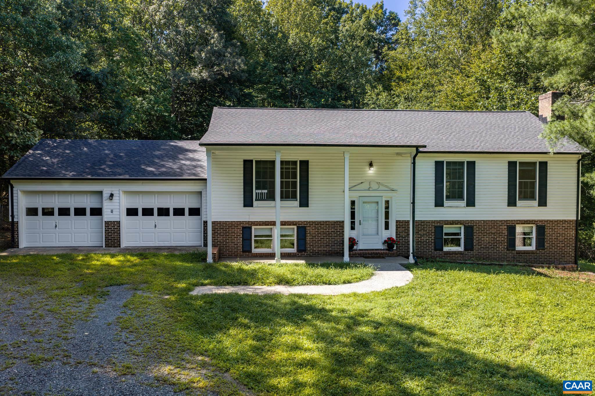 874 Rippin Run Rd — photo