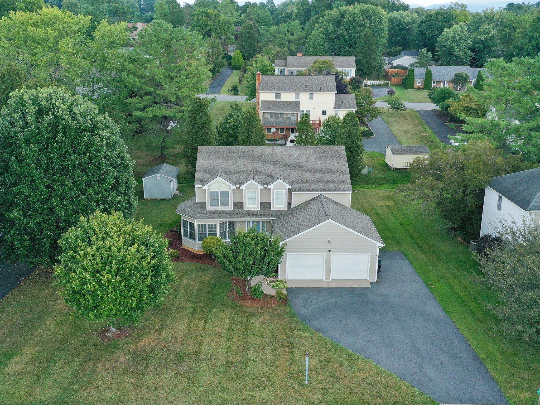 1627 Chatham Rd — photo