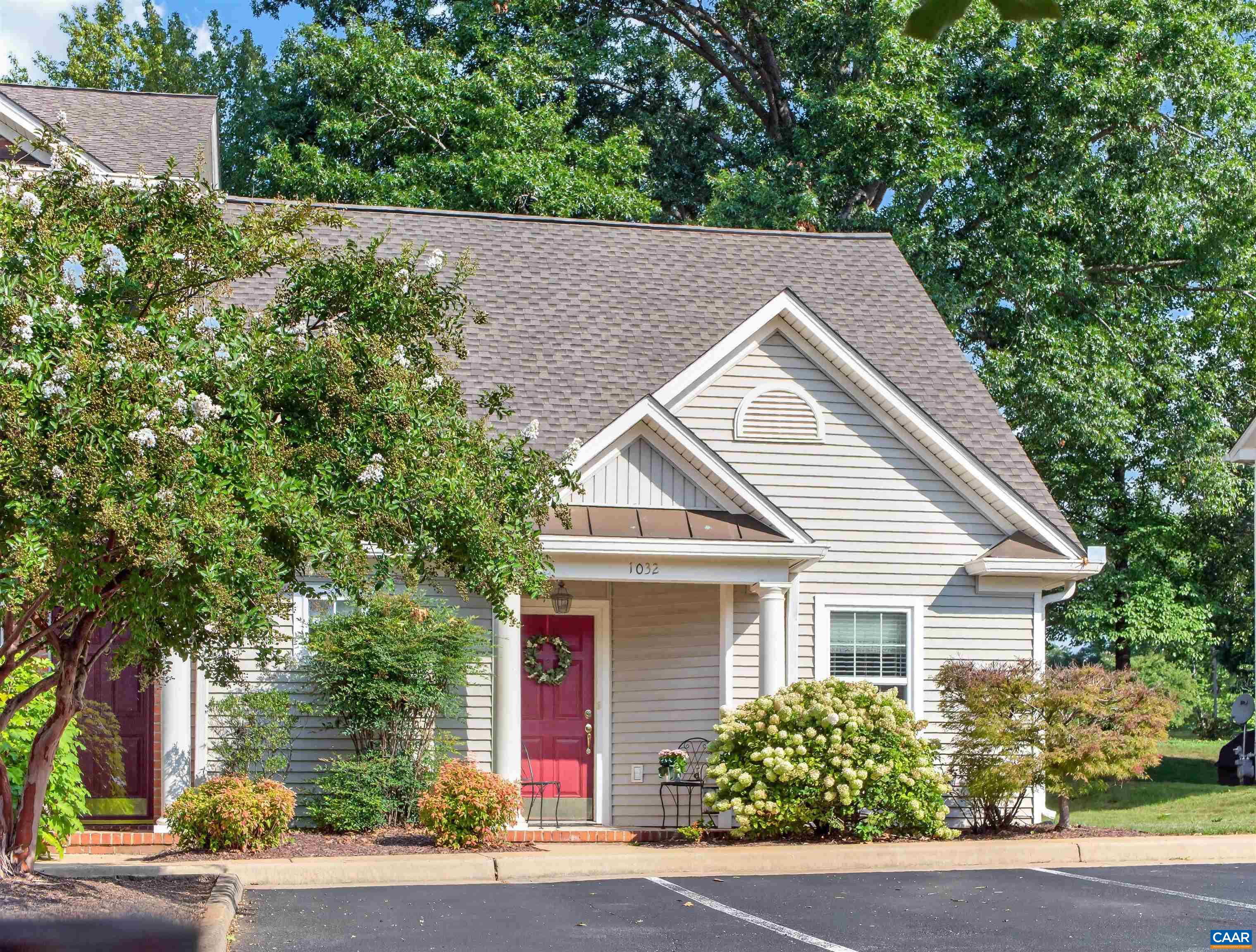 1032 Somer Chase Ct — photo