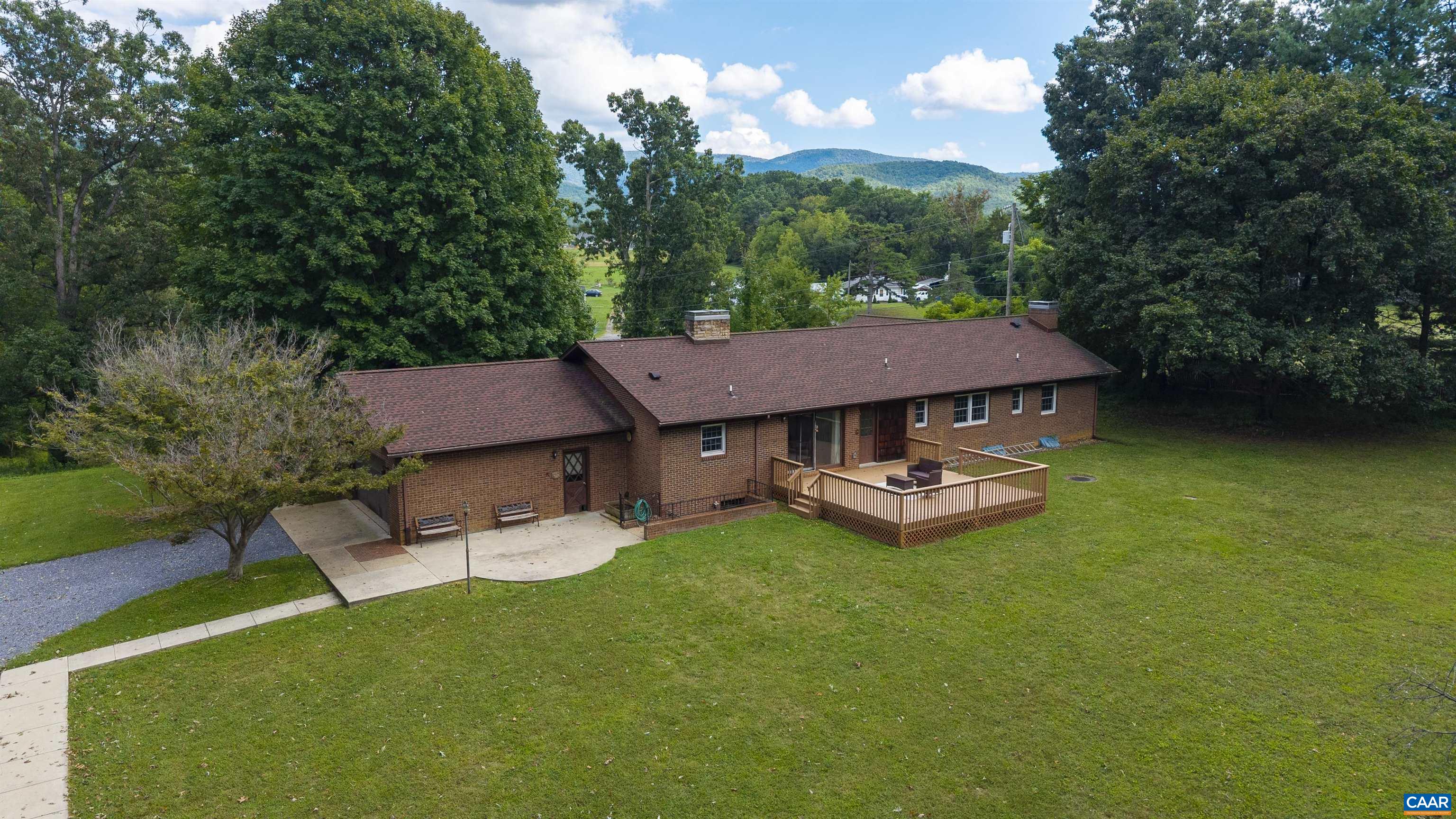 4015 Fox Mountain Rd — photo