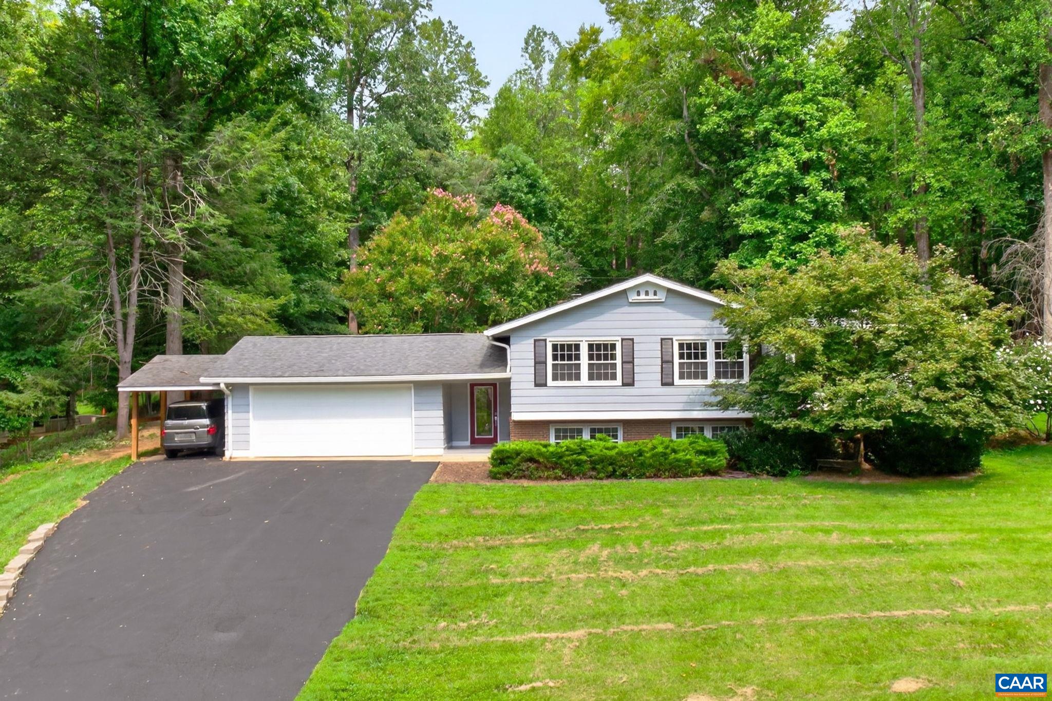 116 Vincennes Rd — photo