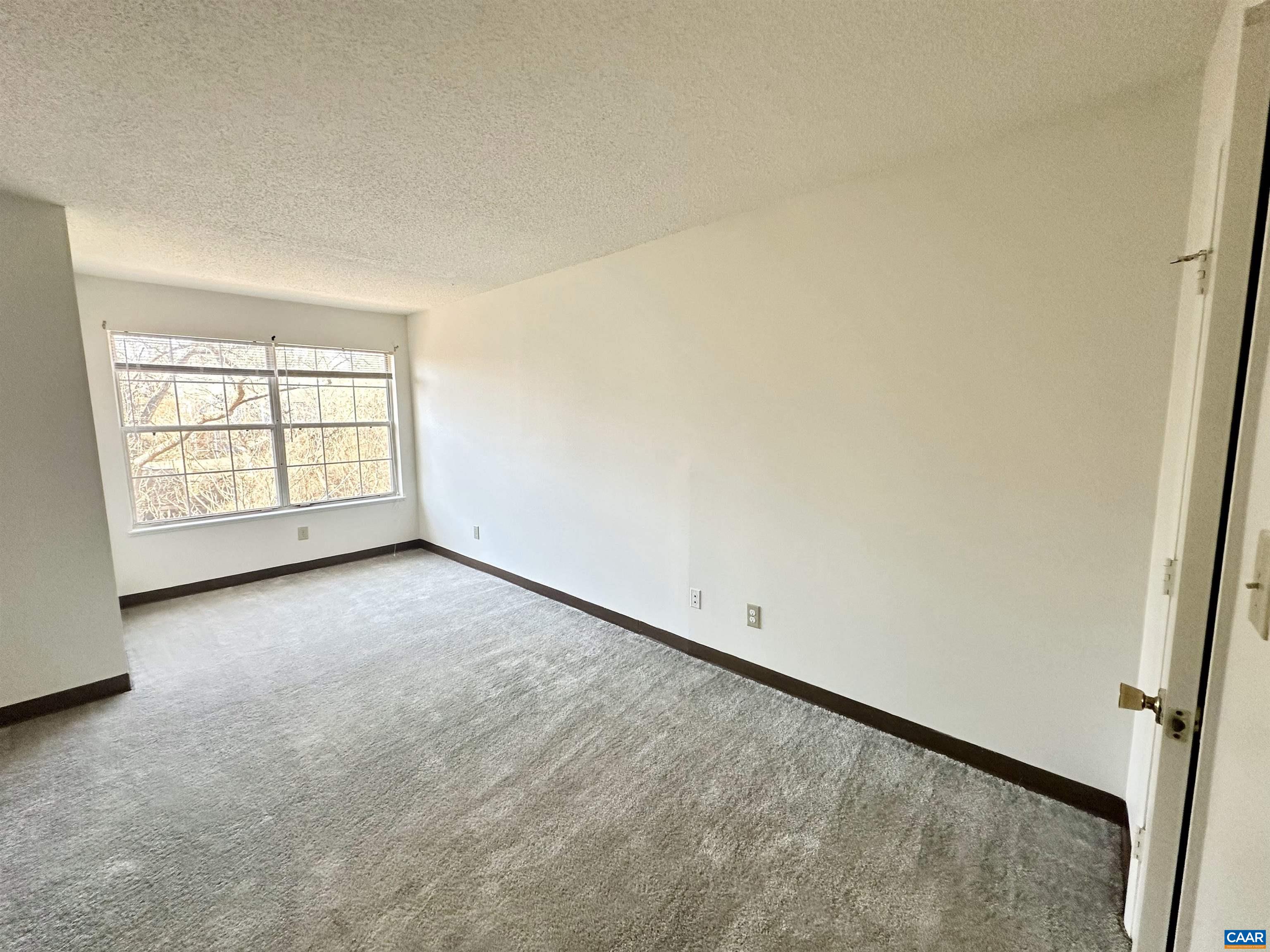 1226 Smith St K — photo