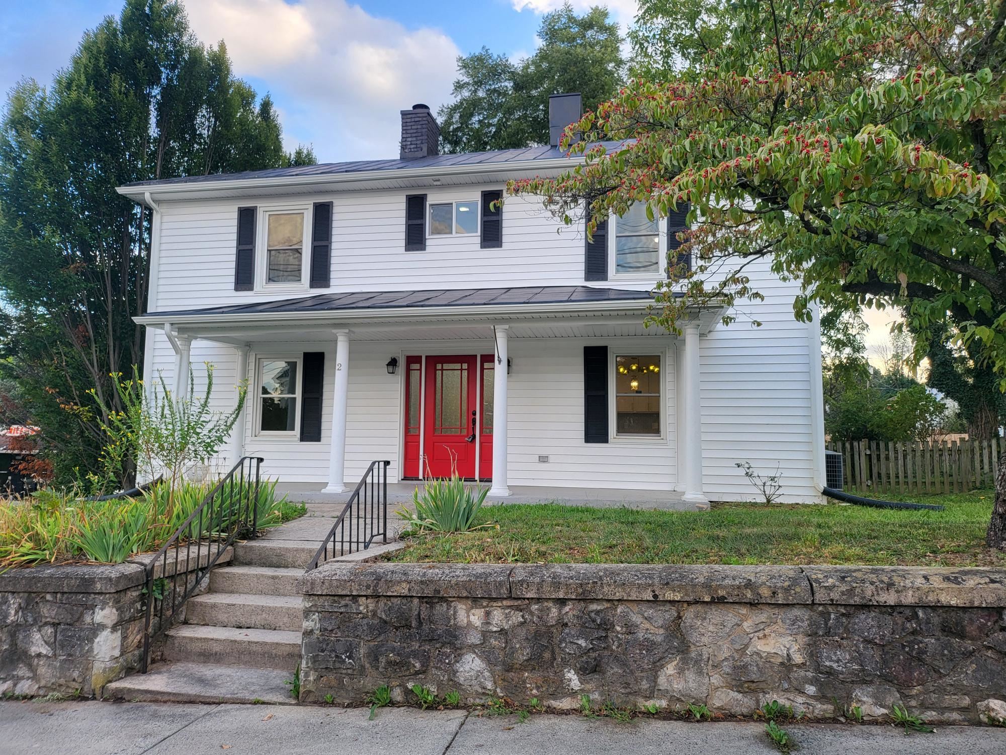1202 W Beverley St — photo