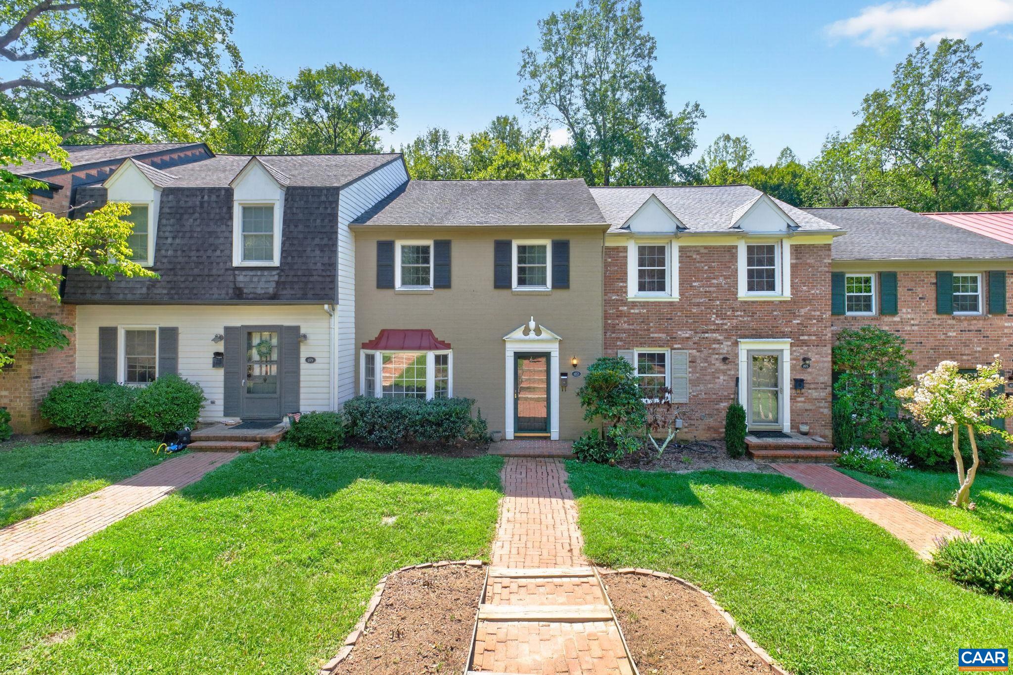 107 Georgetown Green — photo
