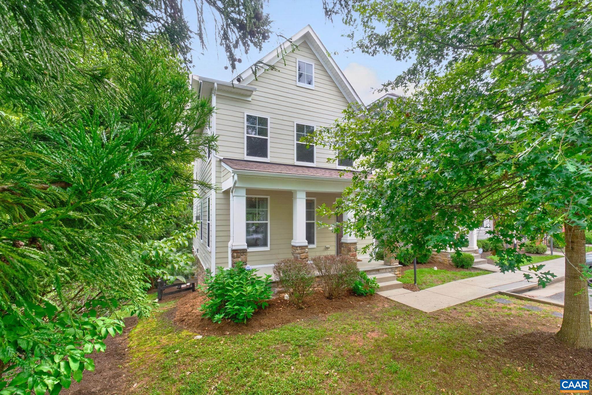 2932 Templehof Ct — photo