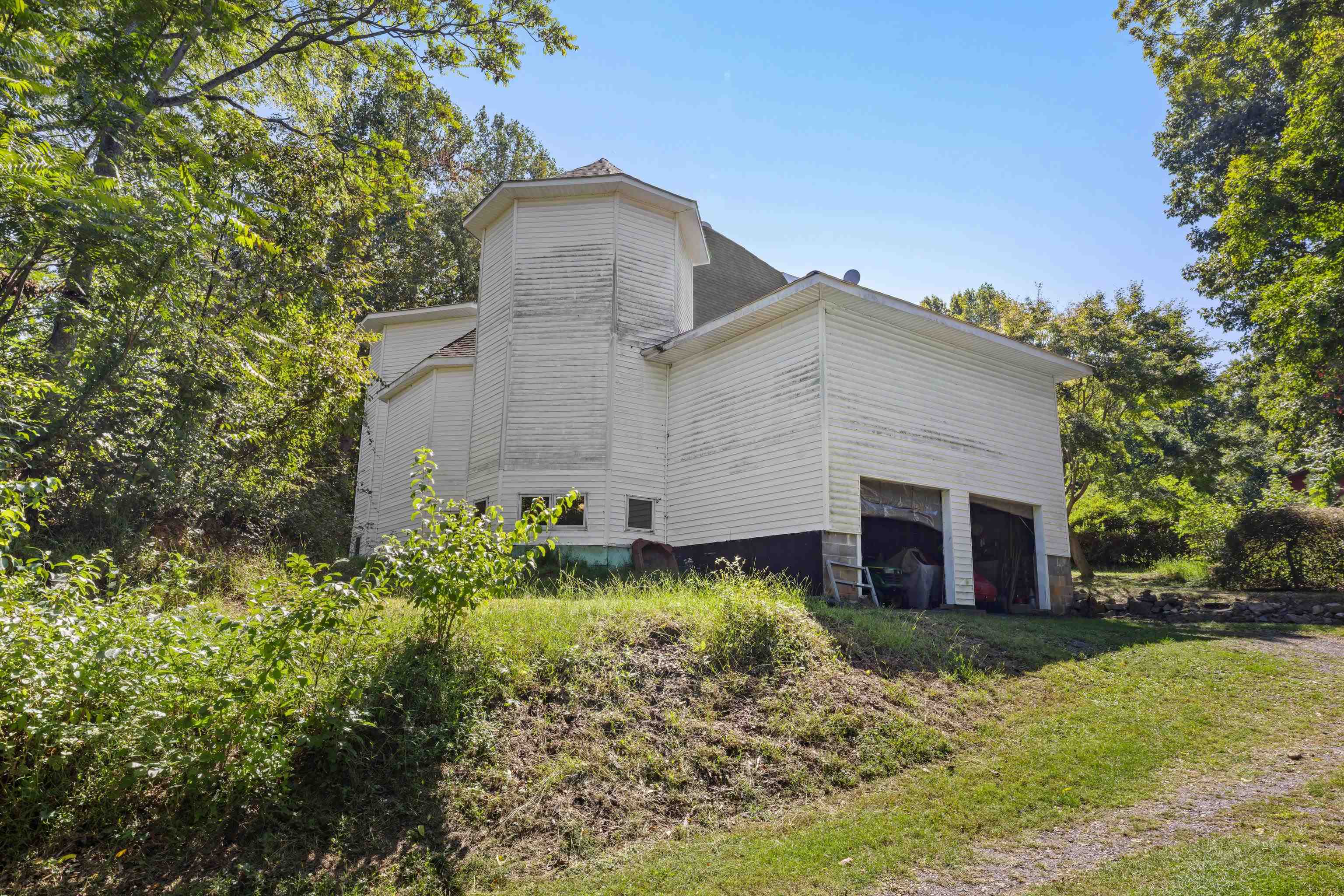 291 Mill Lane Rd — photo