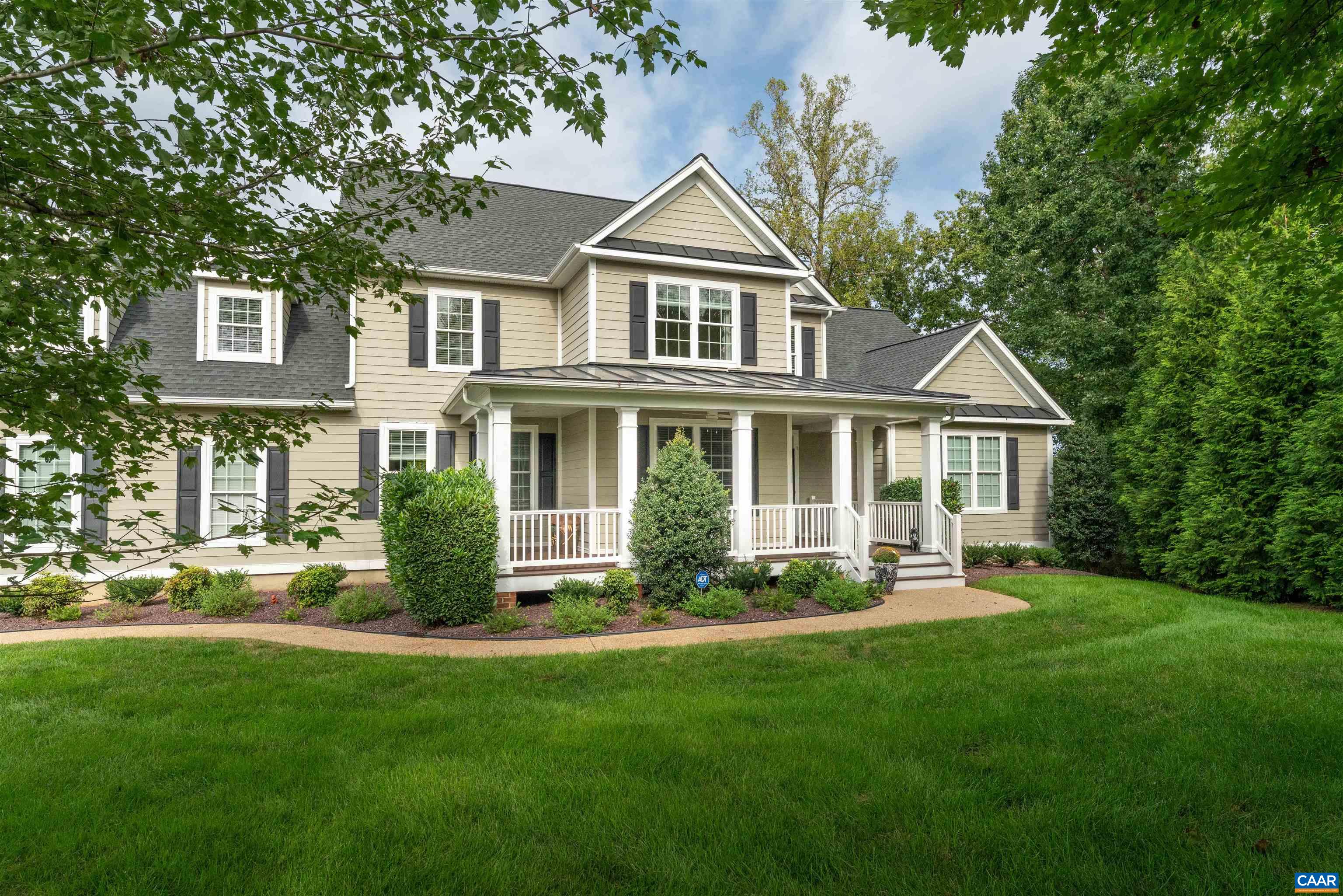 1729 Hyland Creek Cir — photo