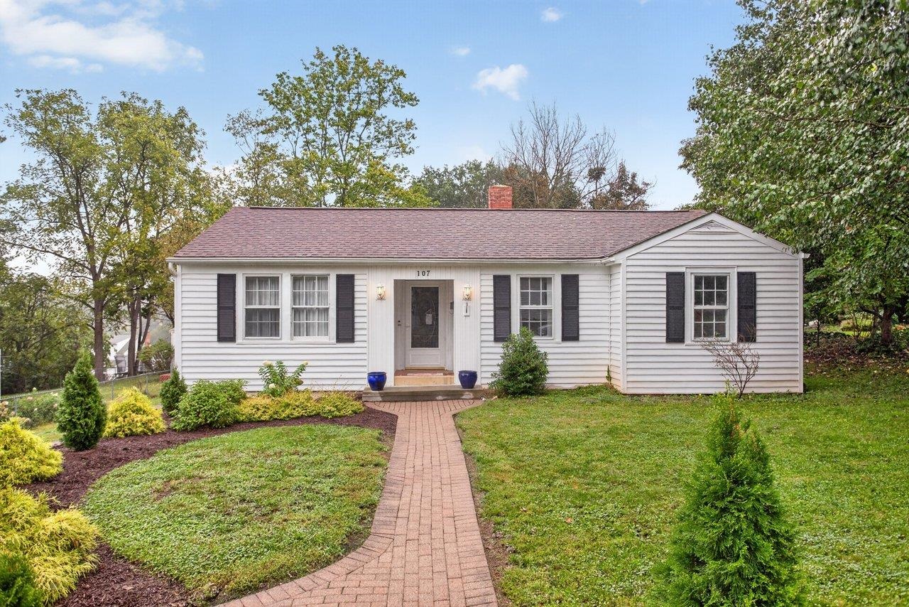 107 Harper Ct — photo