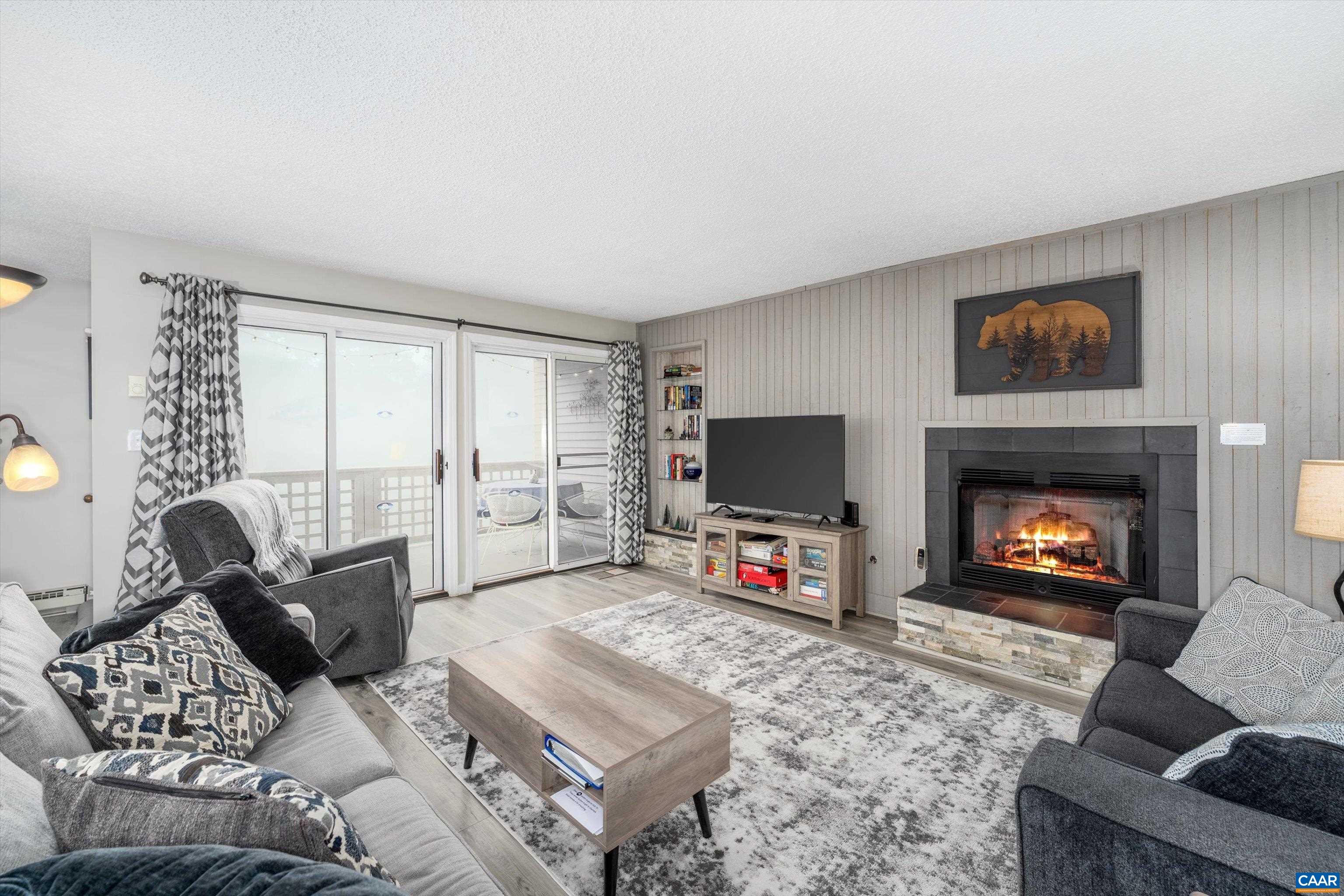 2029 Stone Ridge Condos — photo