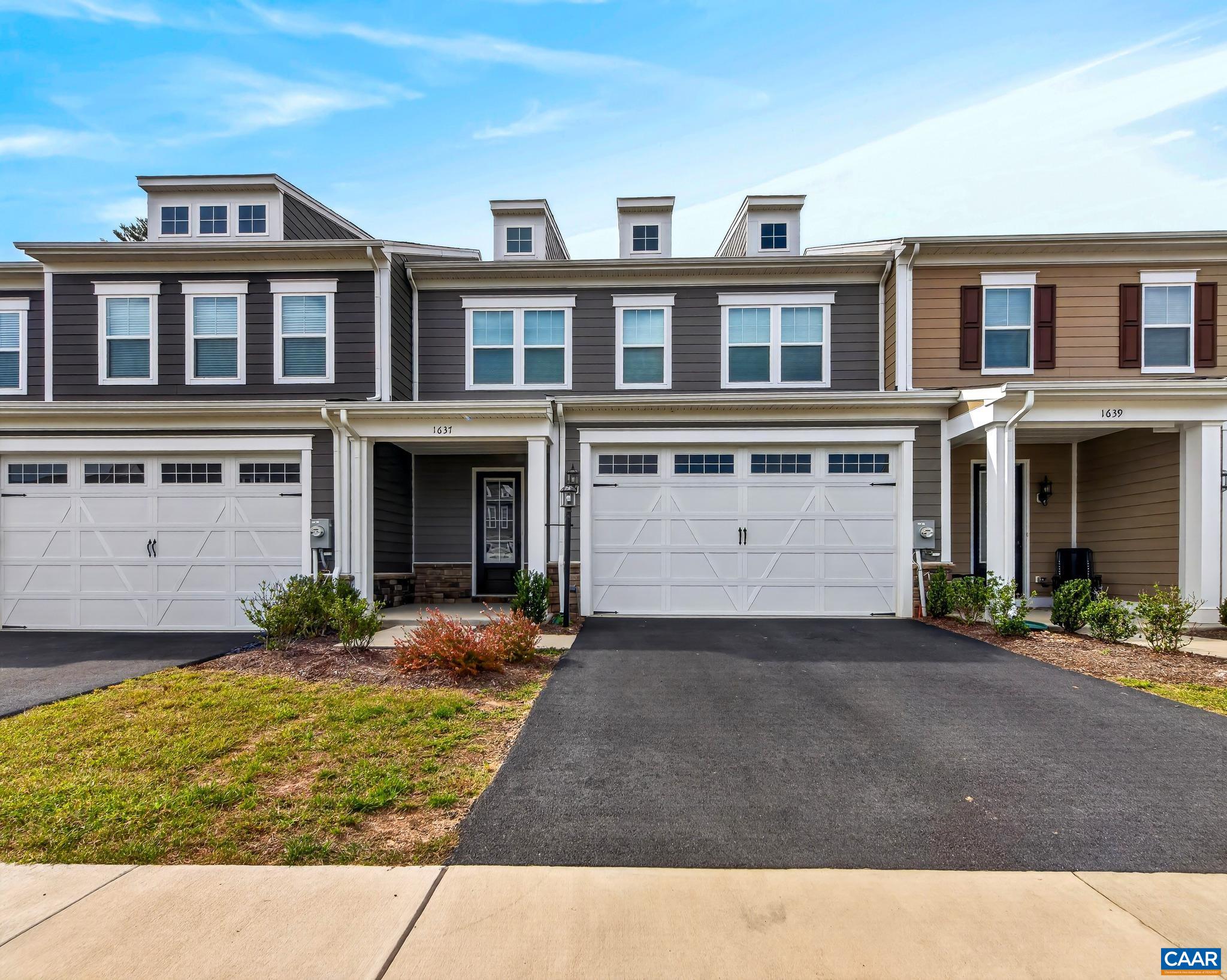 1637 Koch Ct — photo
