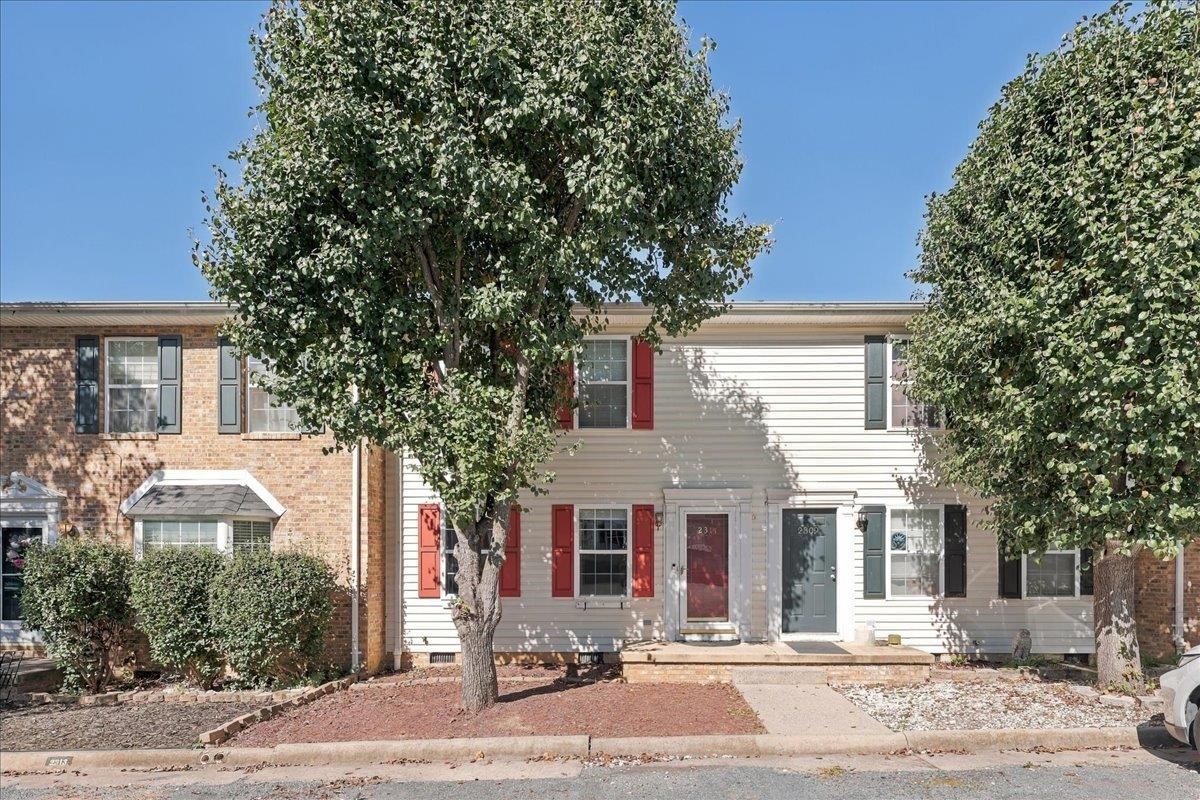 2311 Breckenridge Ct — photo
