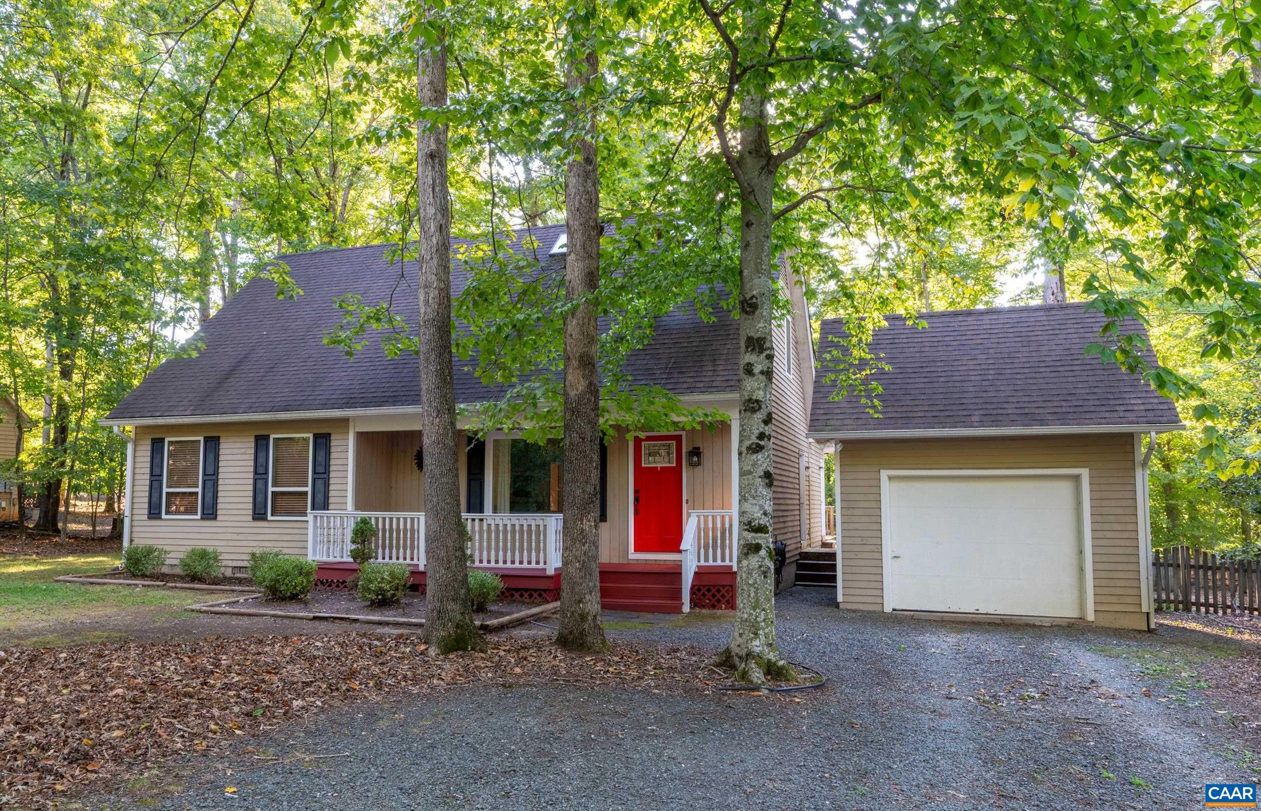 20 Hardwood Rd — photo