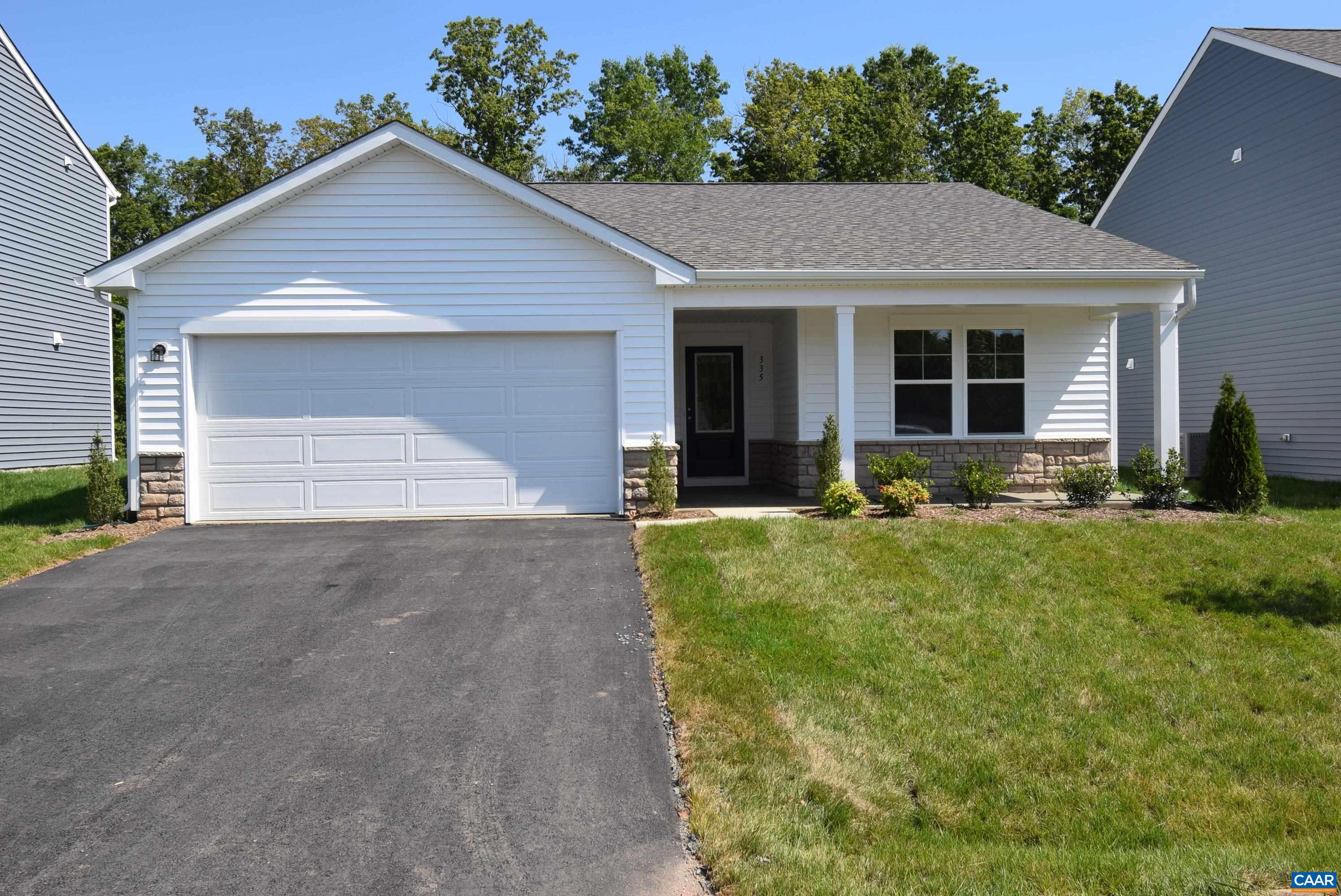 335 Horse Path Dr — photo