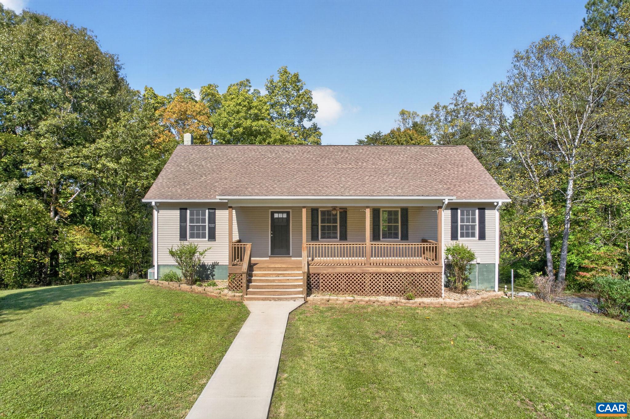 2270 James River Rd — photo