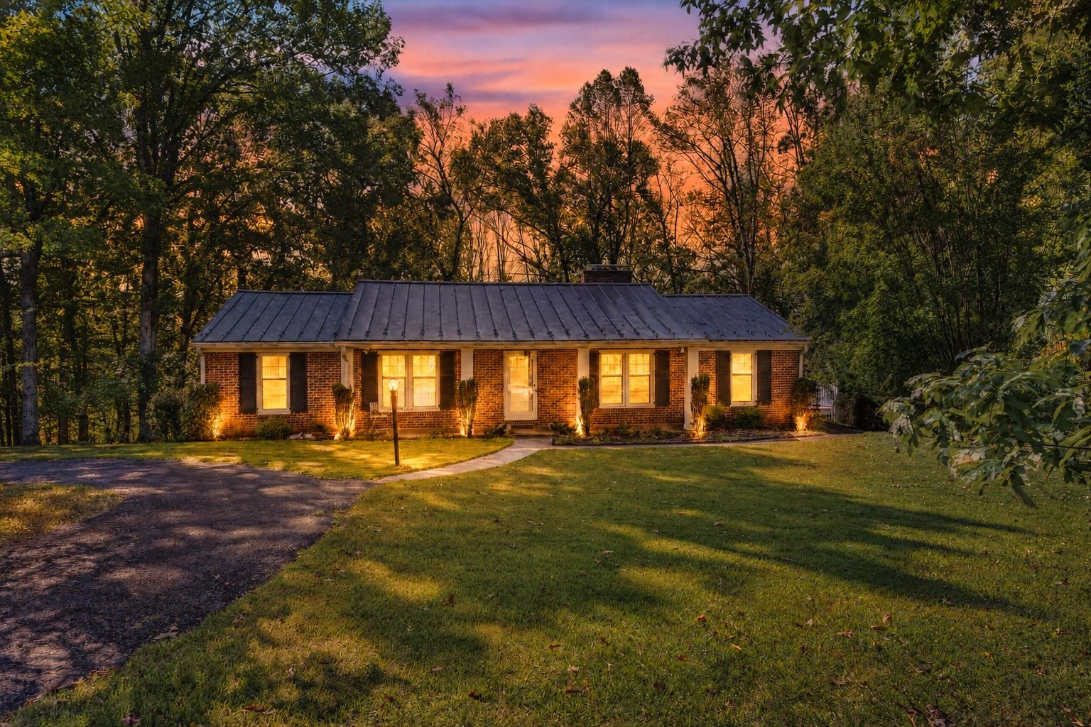 1285 Cedar Gate Rd — photo