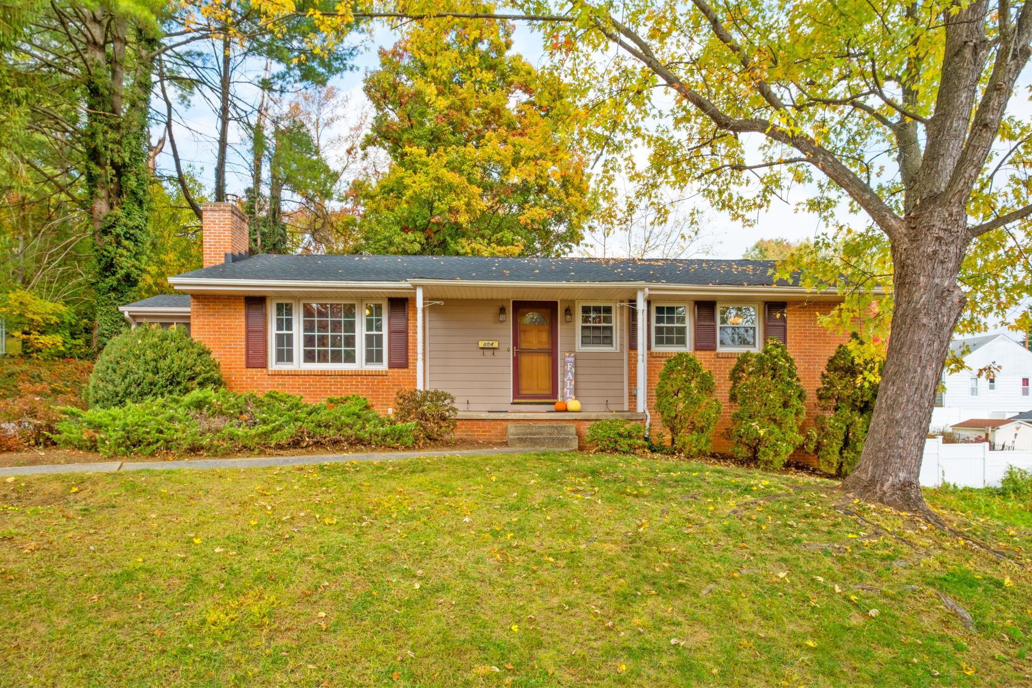 804 Cherry Hill Dr — photo