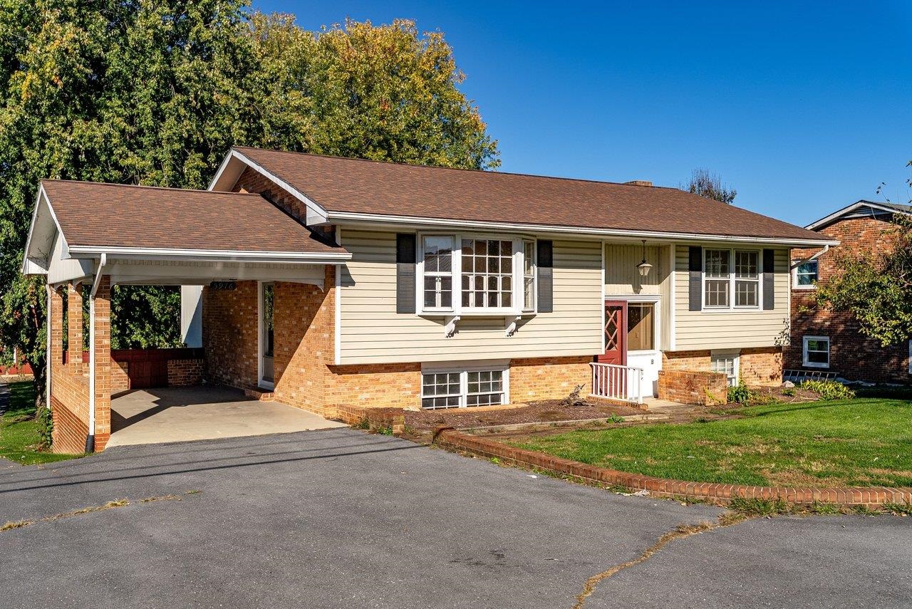 5976 Rawley Pike — photo