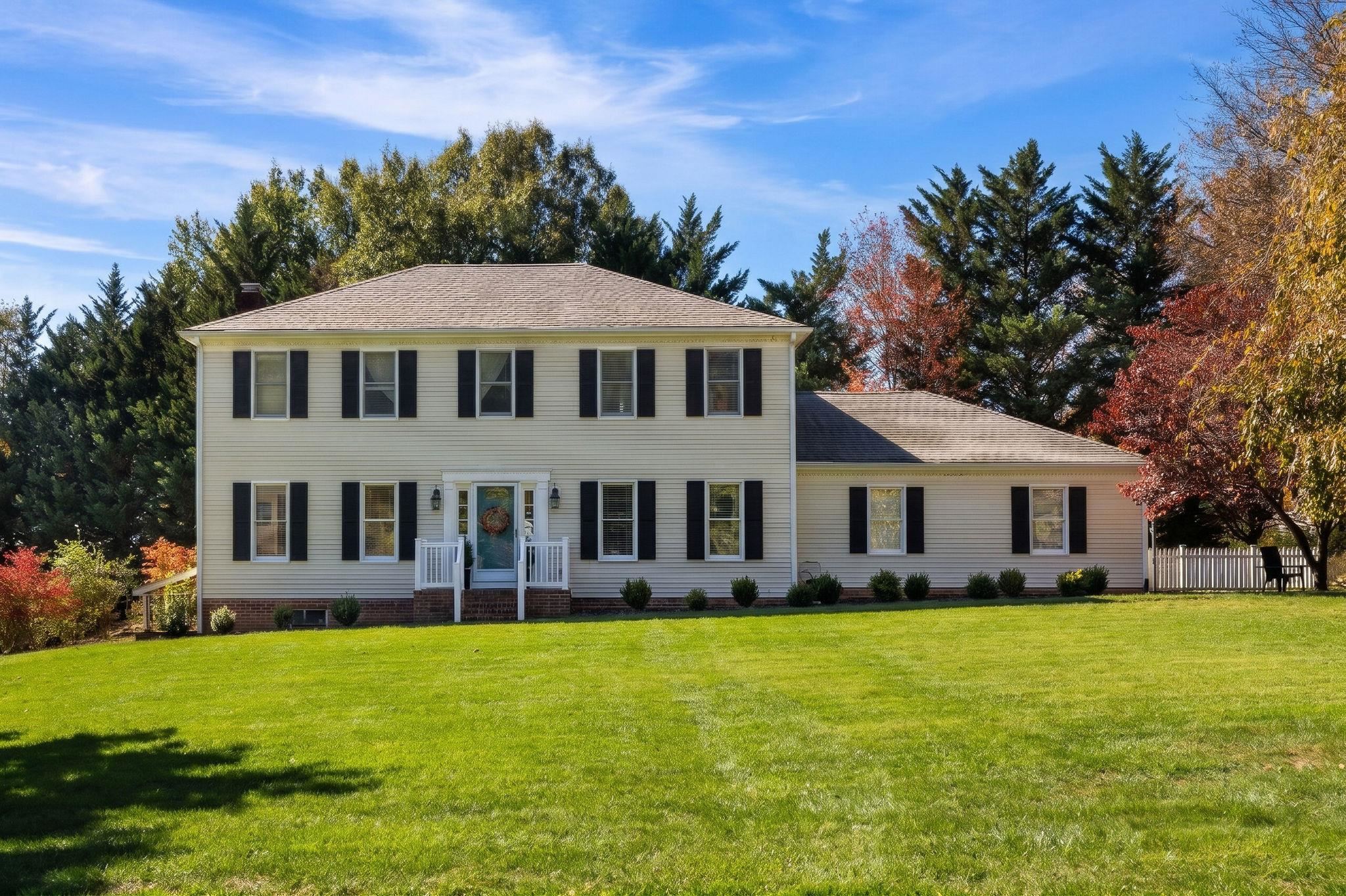 133 Huntington Pl — photo