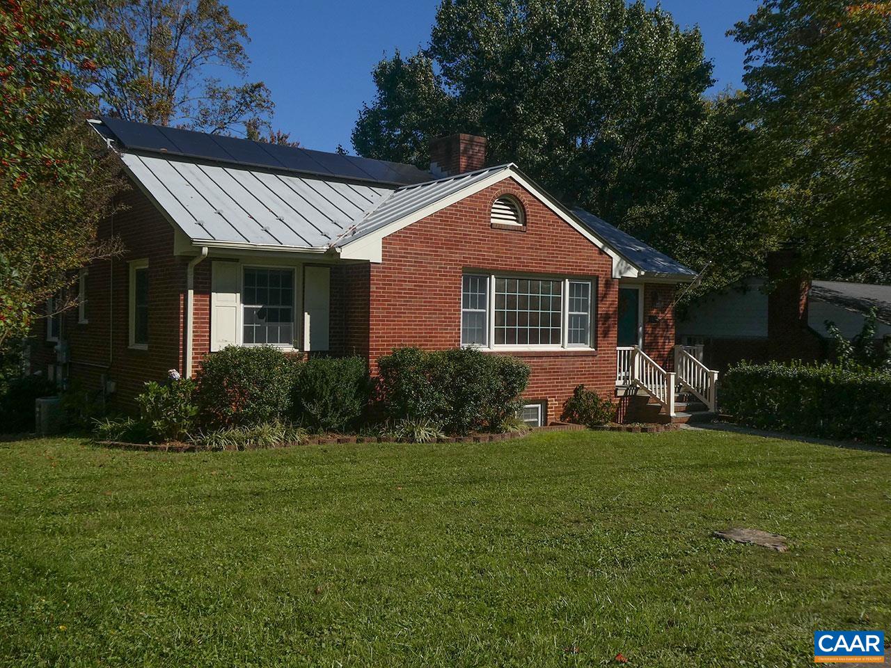 409 Moseley Dr — photo