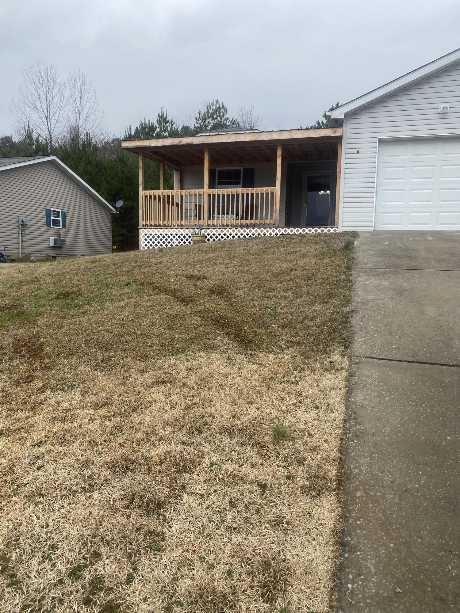 35 Hummingbird Lane, a — photo